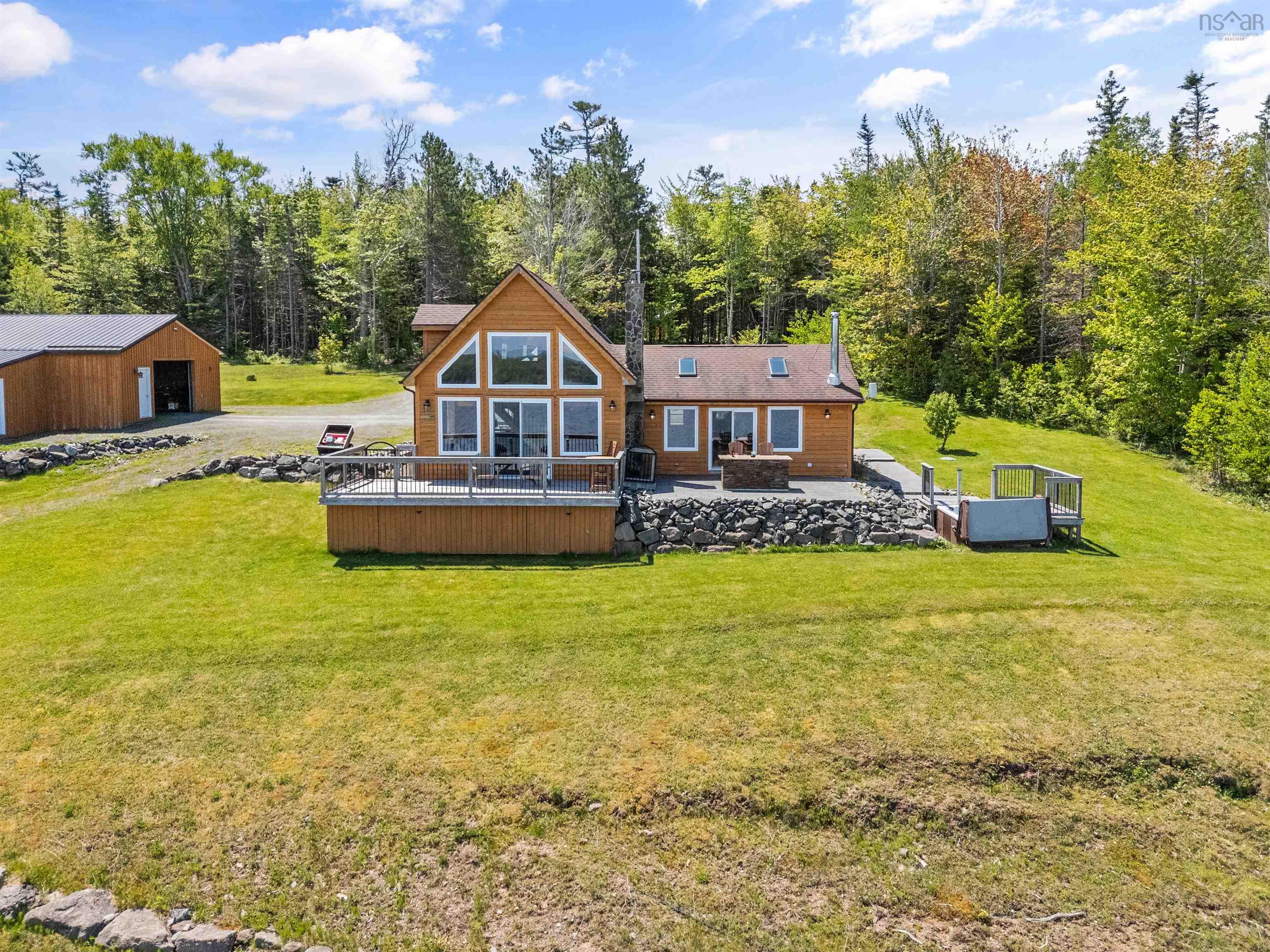 $599,900.00: 761 Stoney Point Road, Stoney Point