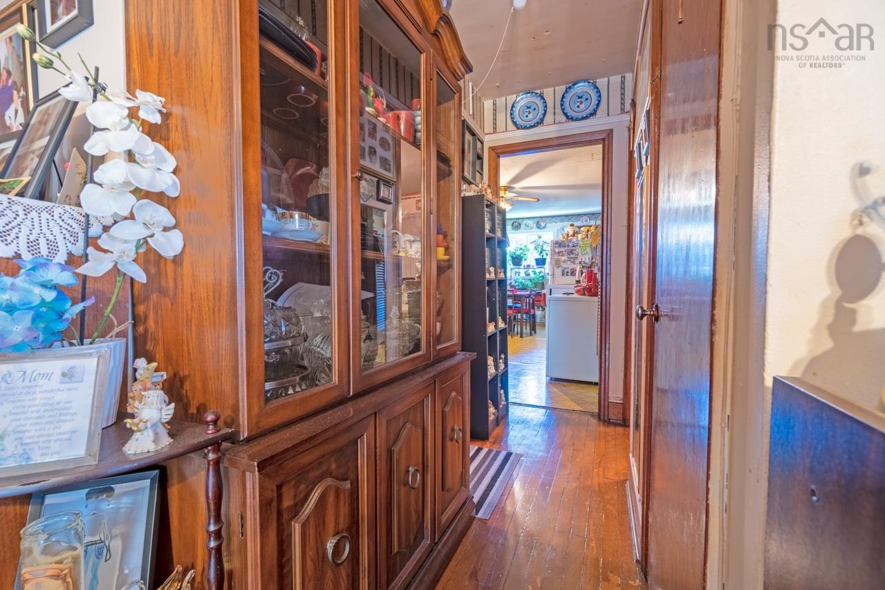 $550,000.00: 219 Windmill Road, Dartmouth