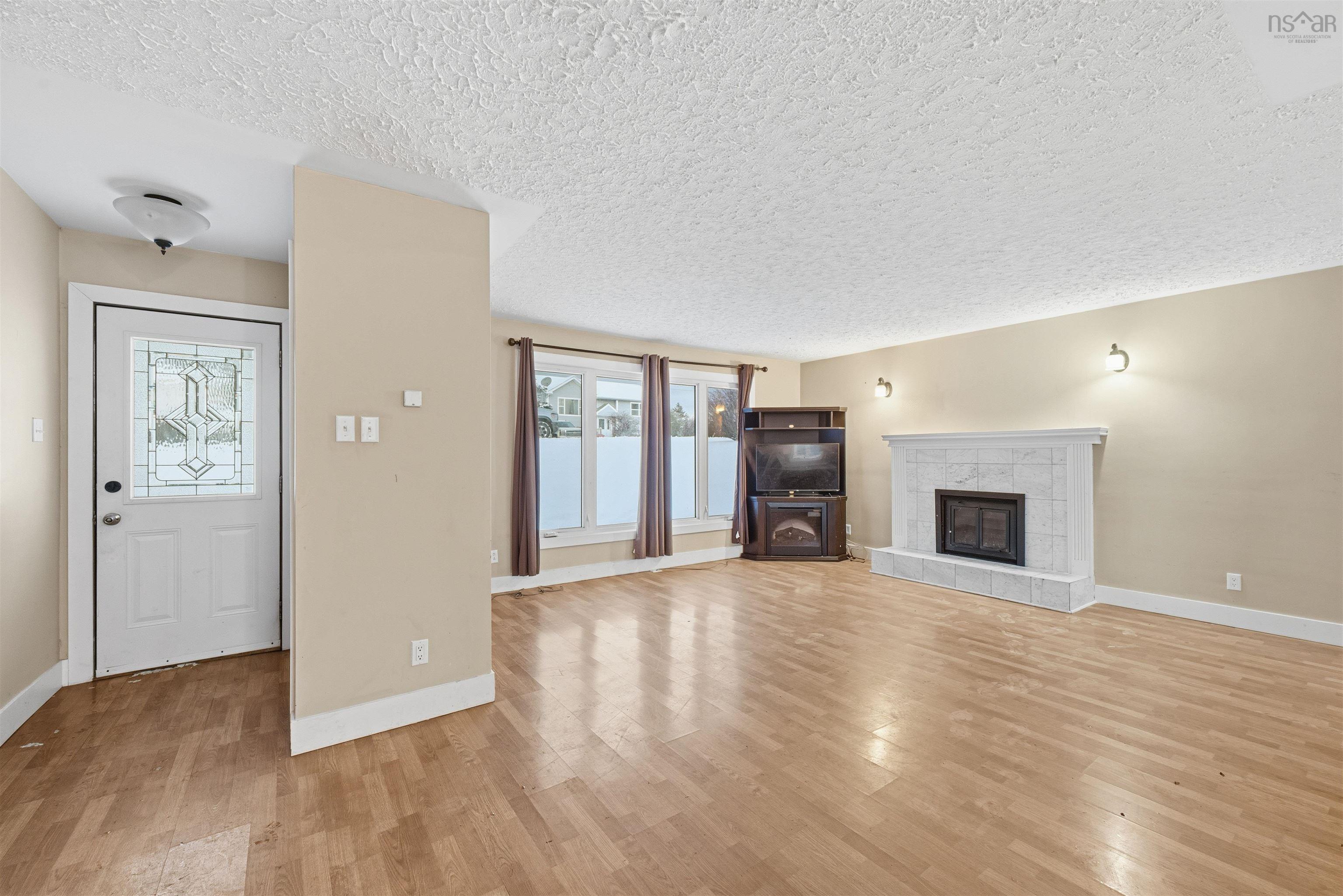$499,900.00: 27 Grove Court, Beaver Bank