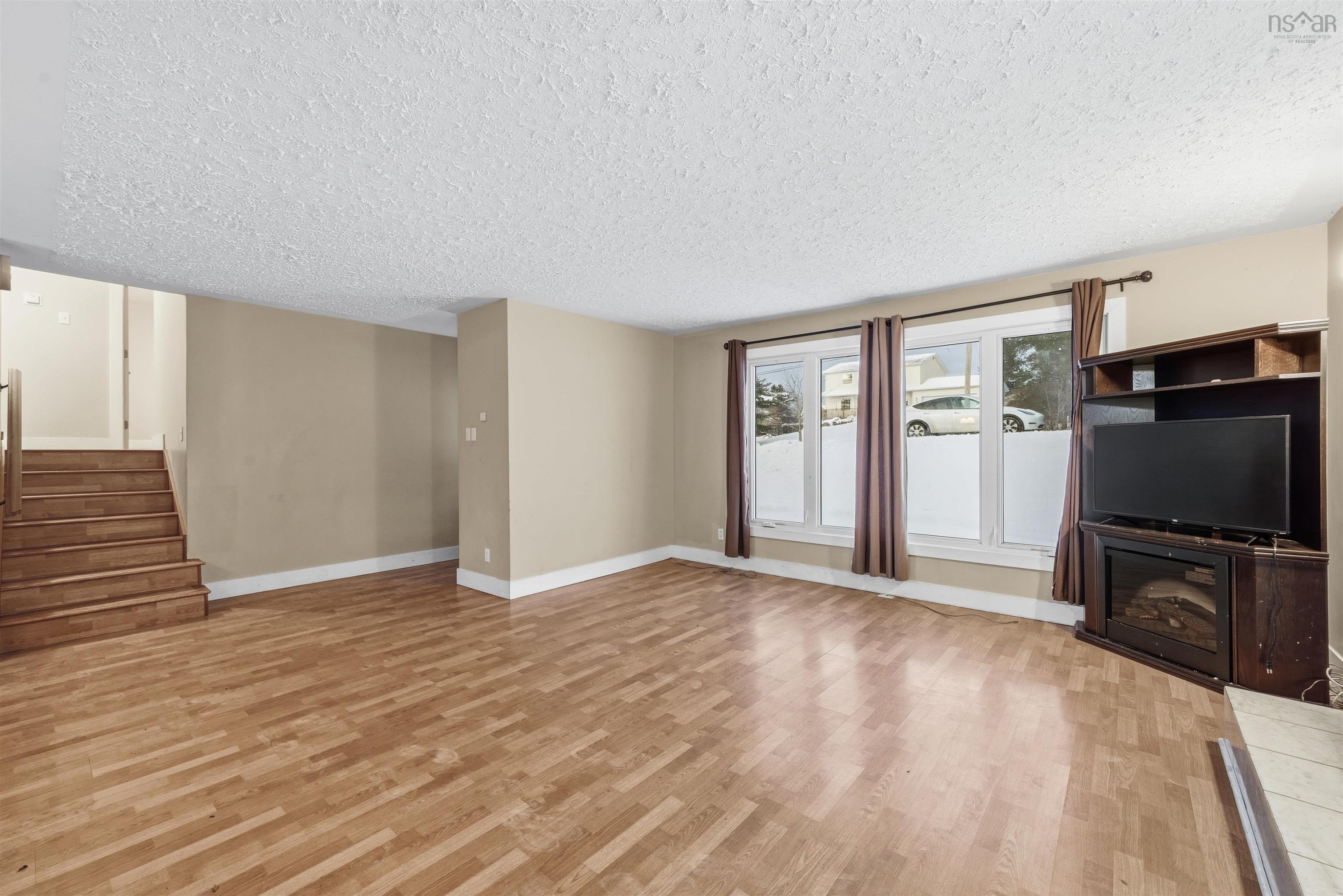 $499,900.00: 27 Grove Court, Beaver Bank