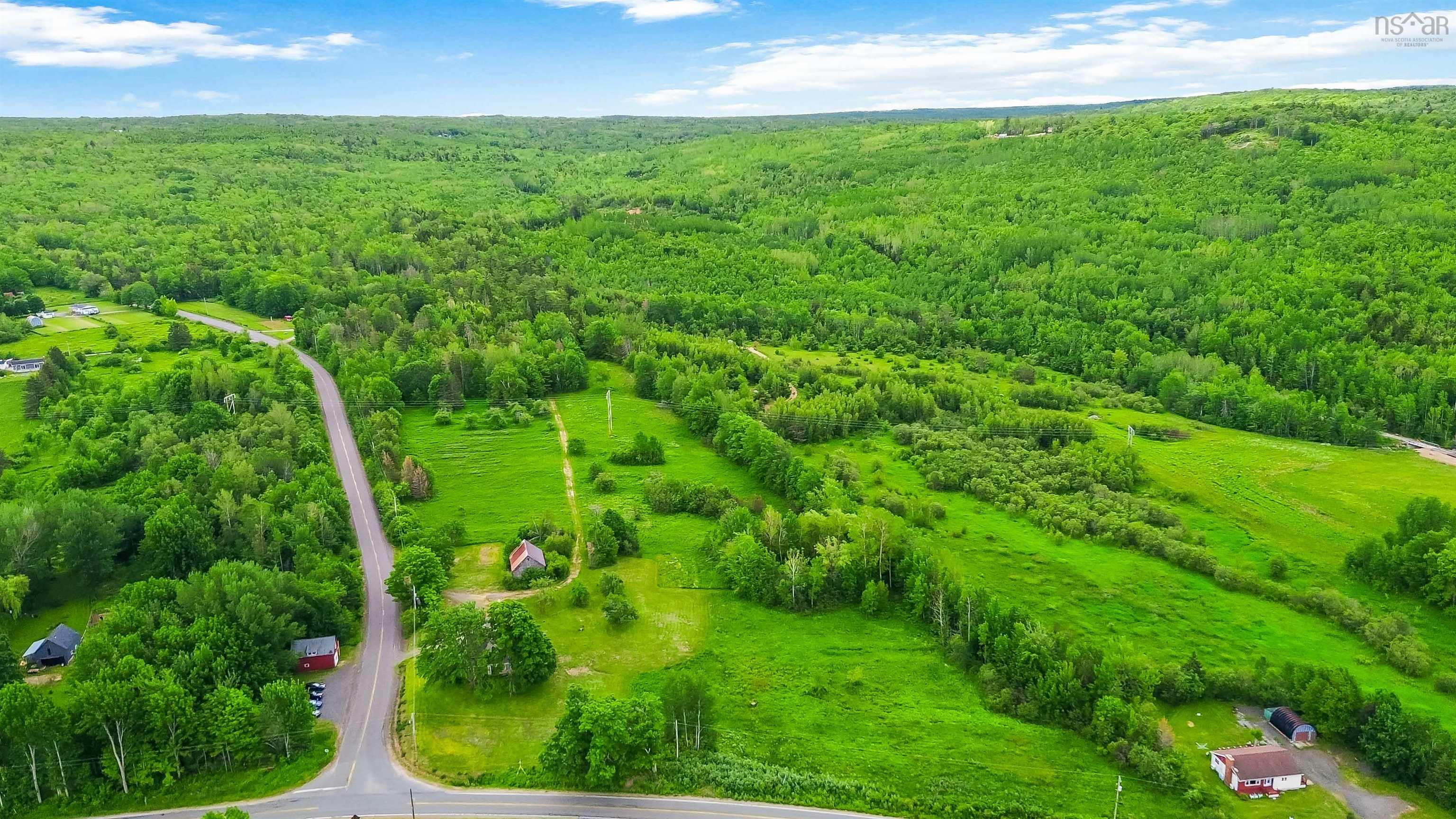 $375,000.00: 1709 Crisp Road, South Williamston