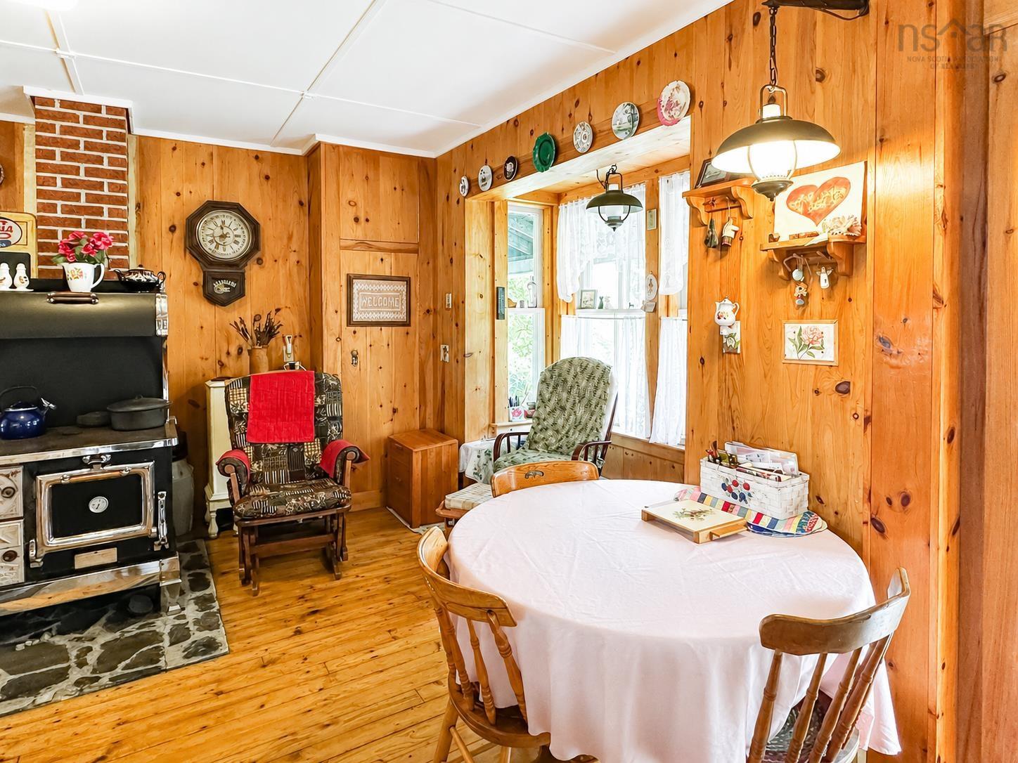 $375,000.00: 1709 Crisp Road, South Williamston