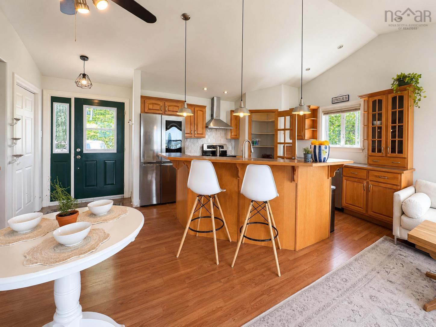 $375,000.00: 95 Birchill Lane, Lower Washabuck