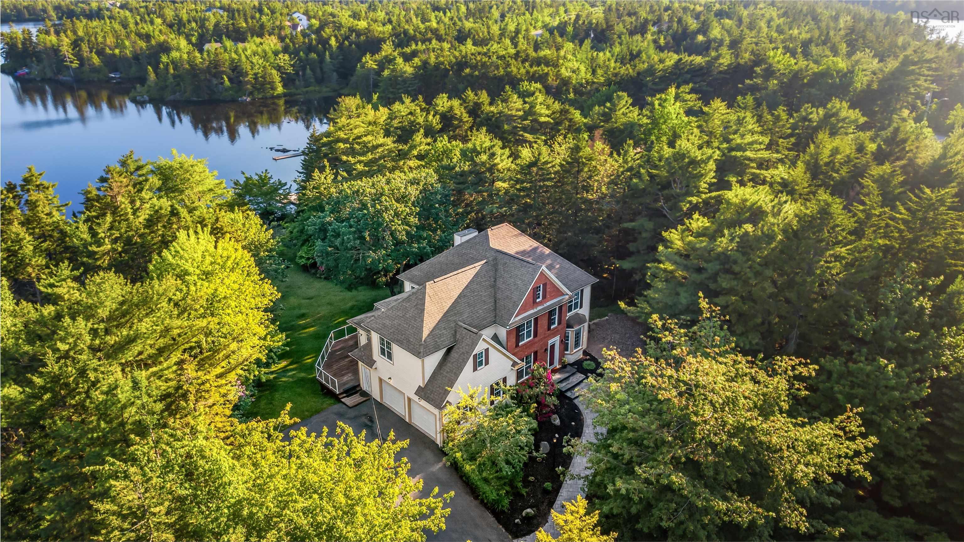 105 Lakeshore Drive, Hammonds Plains, NS (MLS® 202615693) | Hammonds Plains Real Estate | RE/MAX Halifax