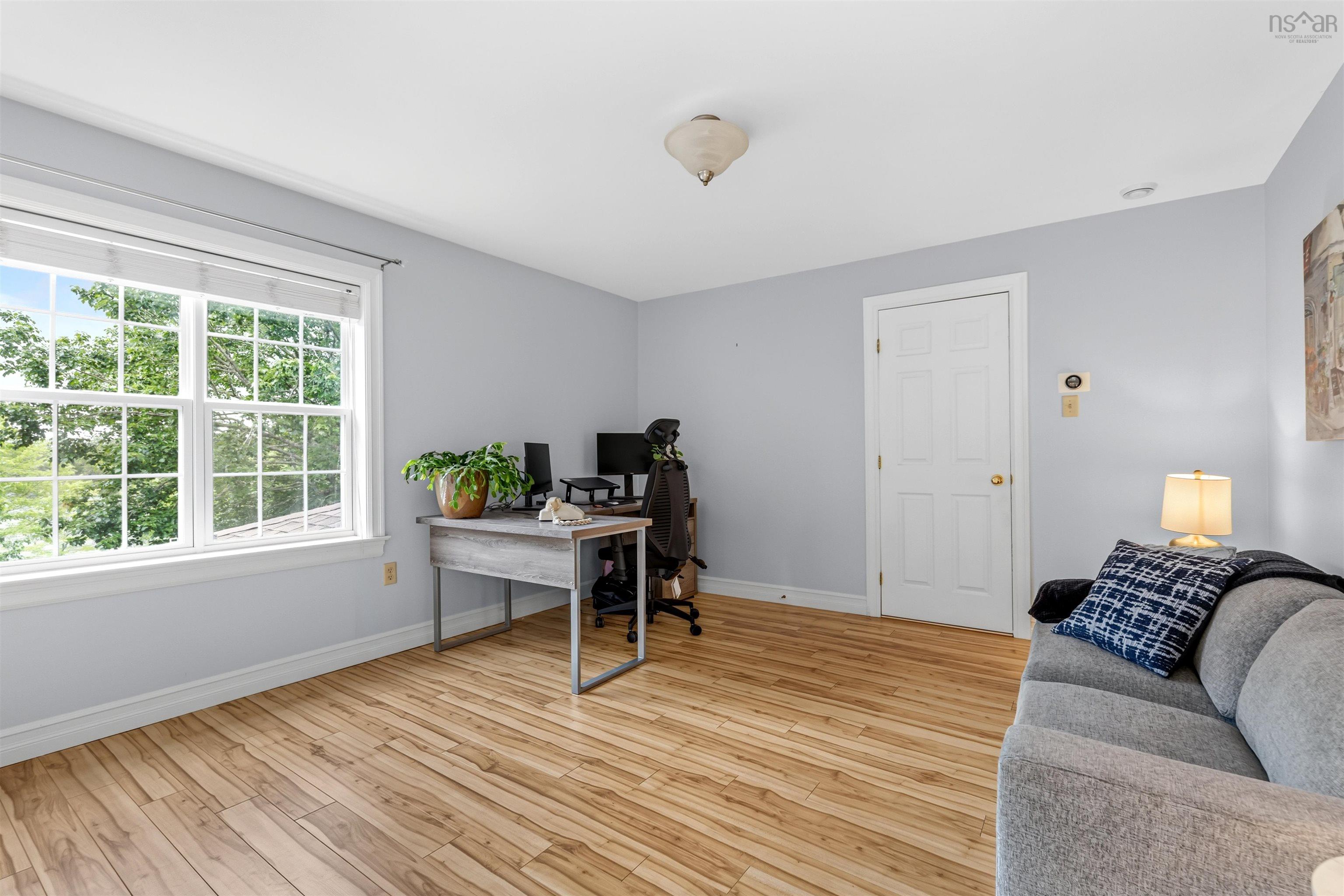 $1,295,000.00: 105 Lakeshore Drive, Hammonds Plains
