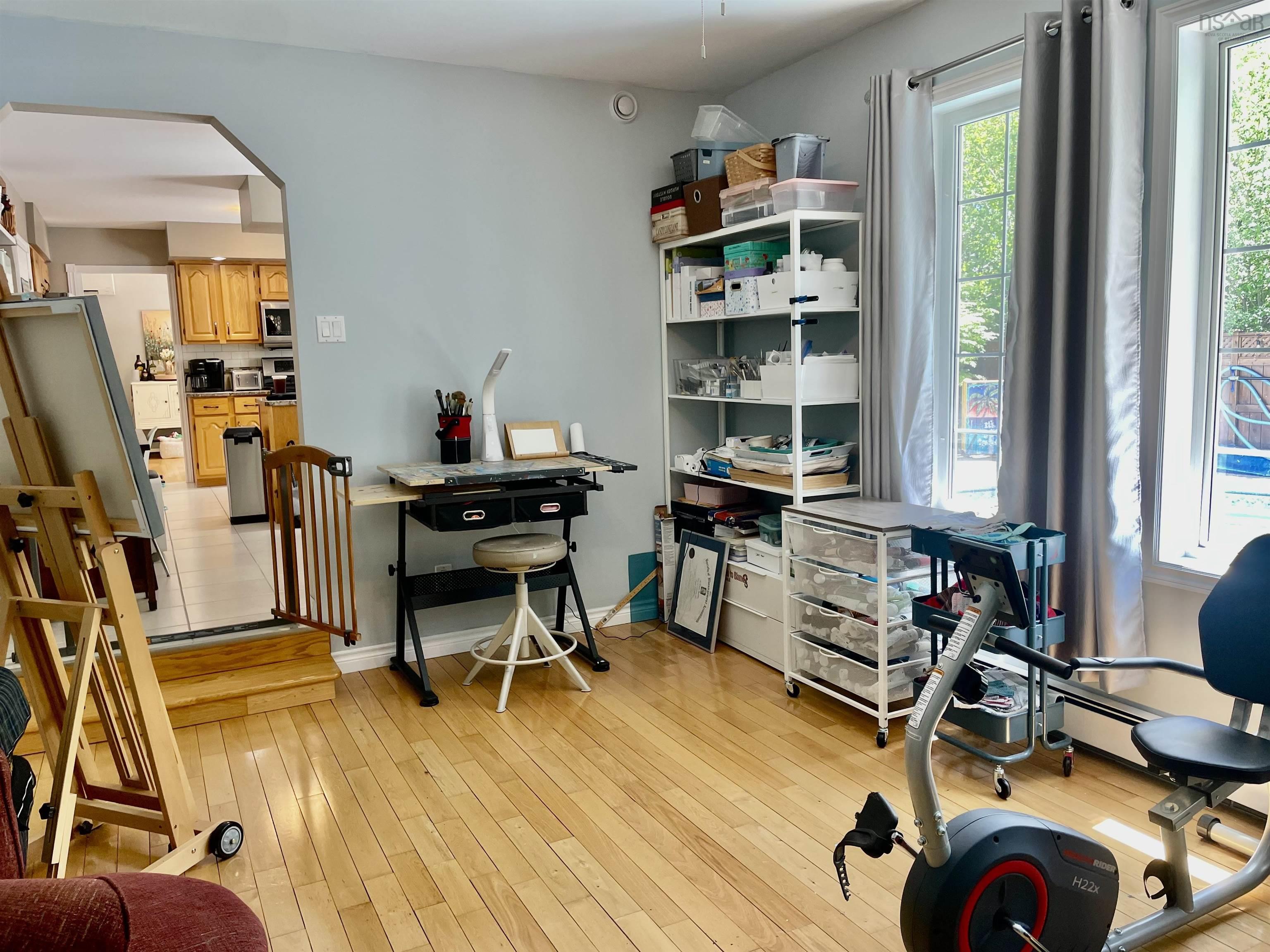 $579,000.00: 48 Amberwood Crescent, Westmount