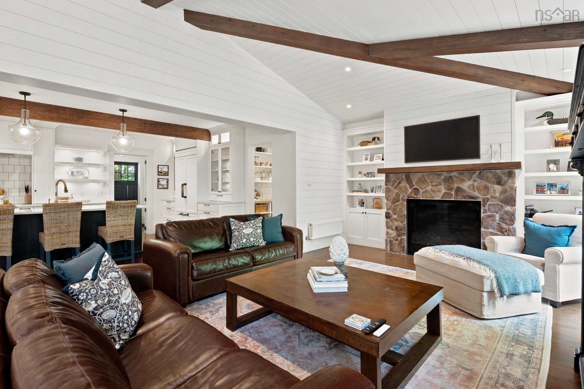 $1,649,000.00: 60 King Street, Chester
