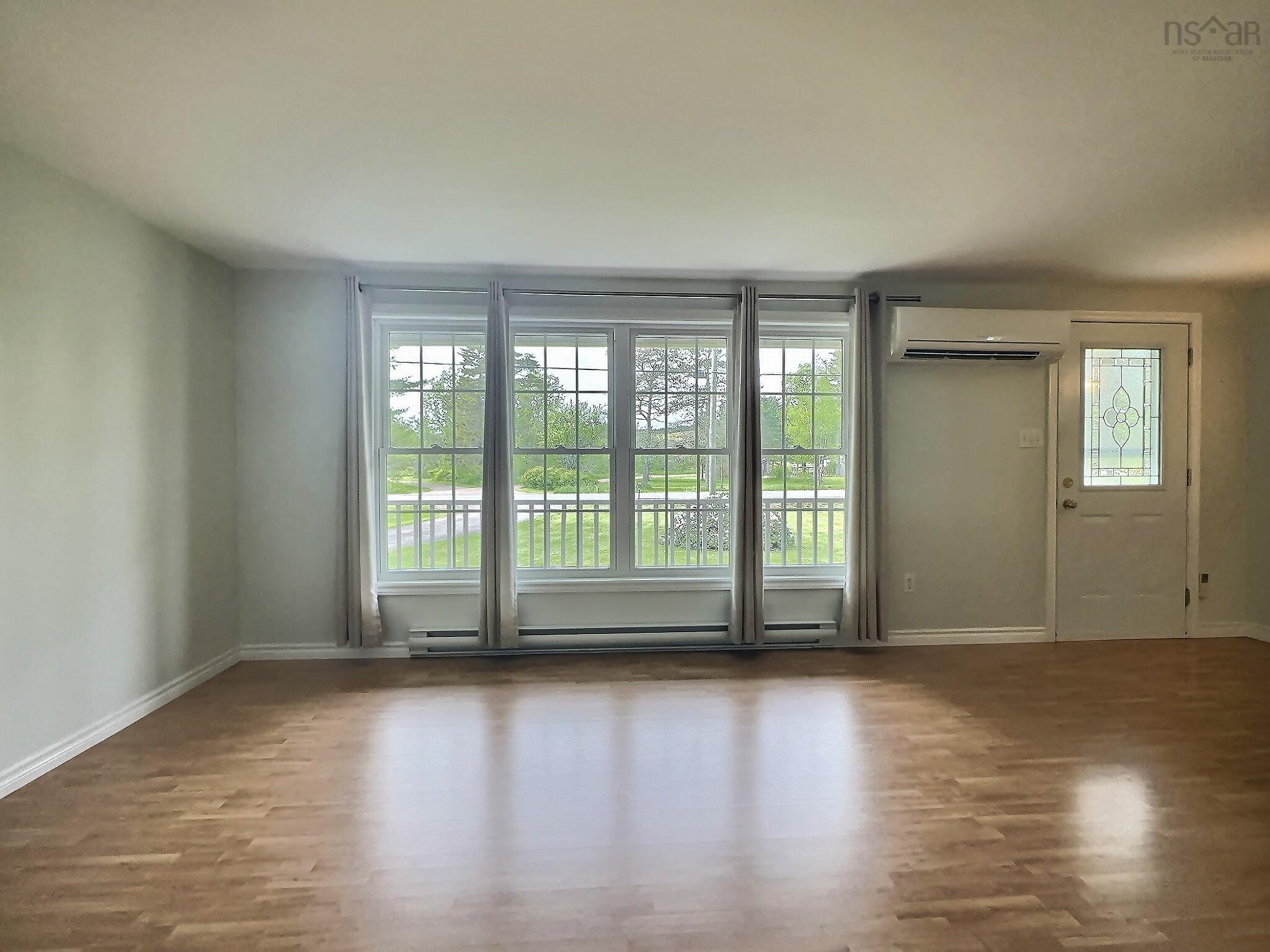 $324,500.00: 10216 209 Highway, Diligent River