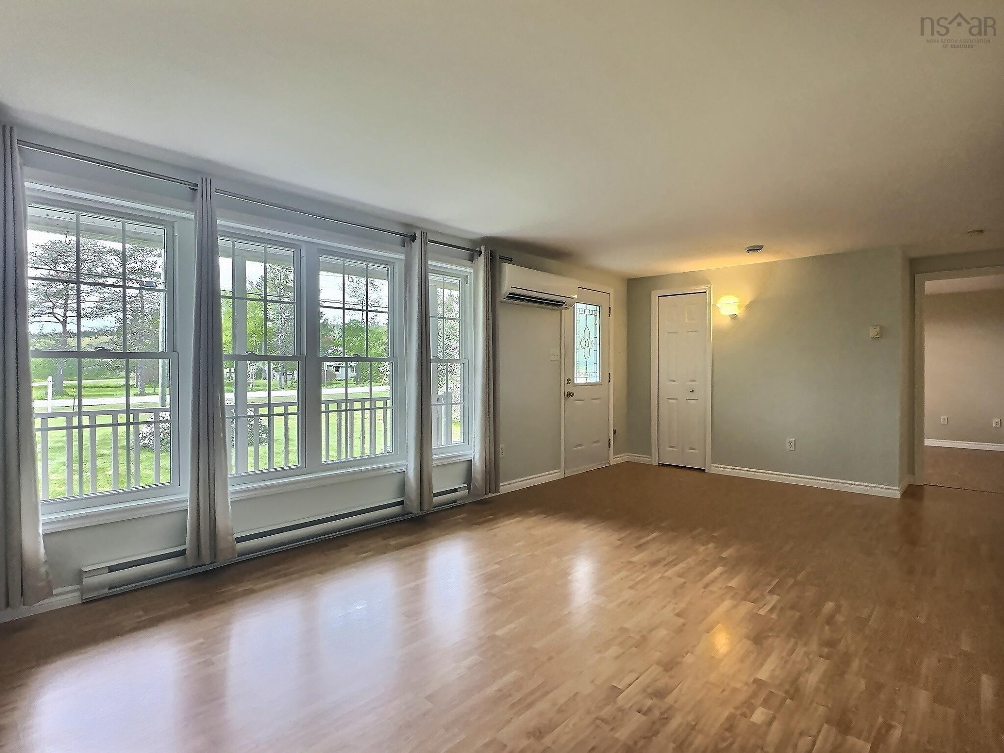 $324,500.00: 10216 209 Highway, Diligent River