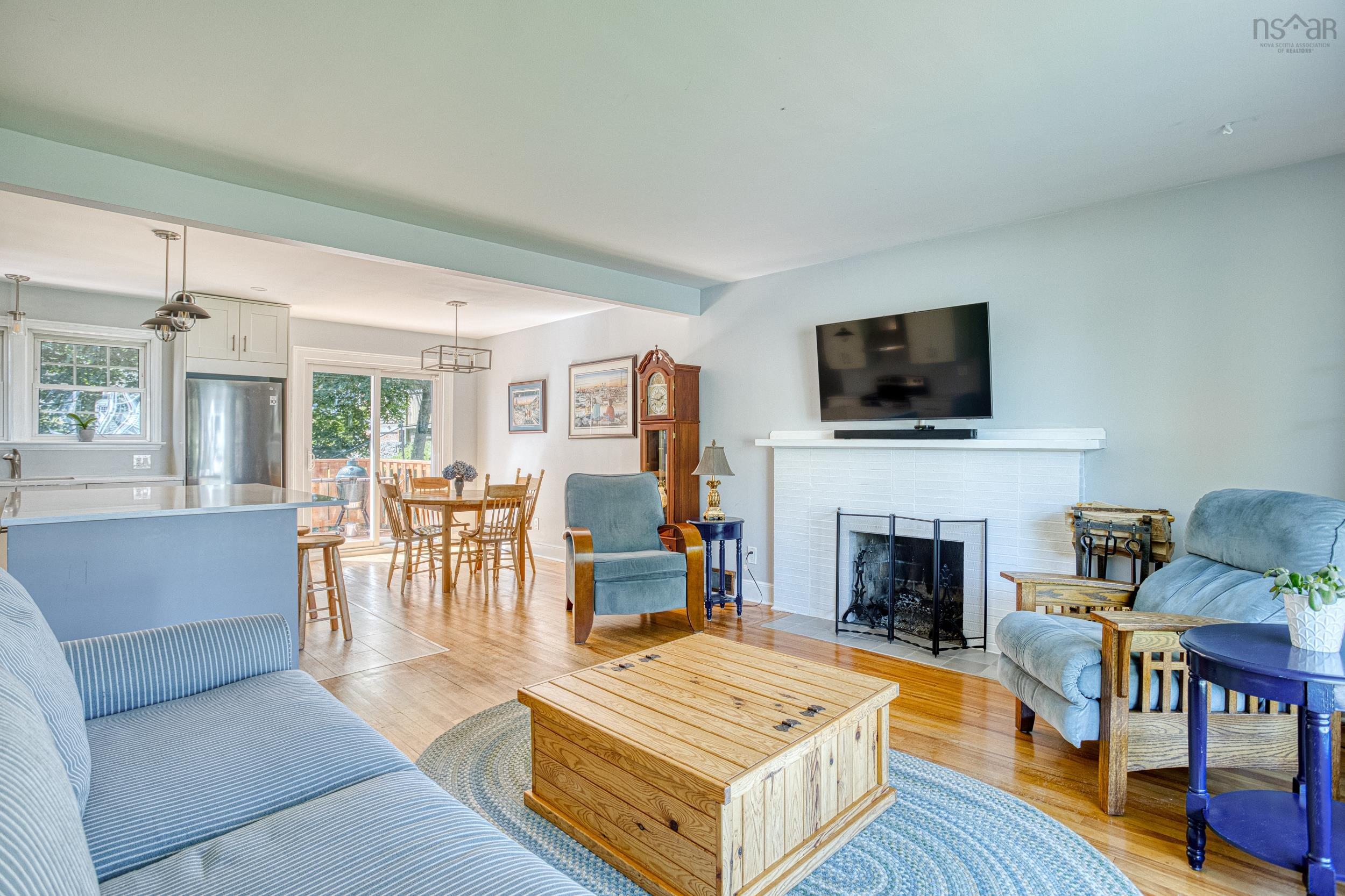 $759,900.00: 4 Piers Avenue, Halifax