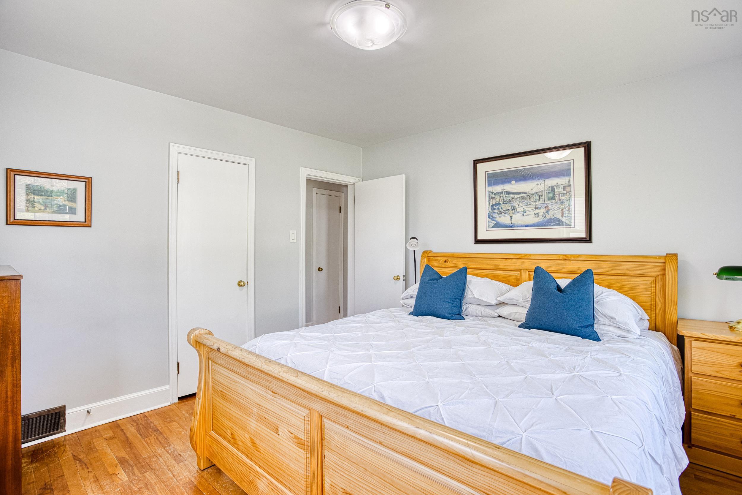 $759,900.00: 4 Piers Avenue, Halifax