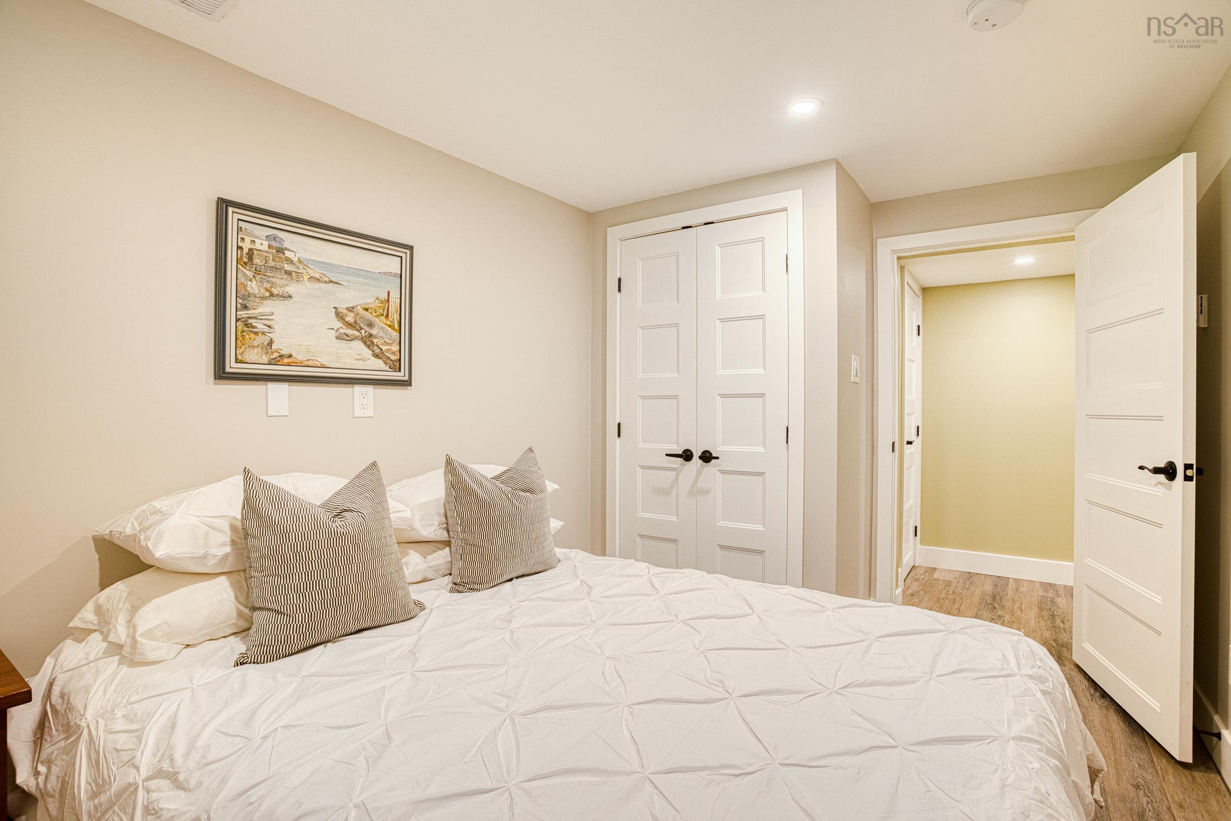 $759,900.00: 4 Piers Avenue, Halifax