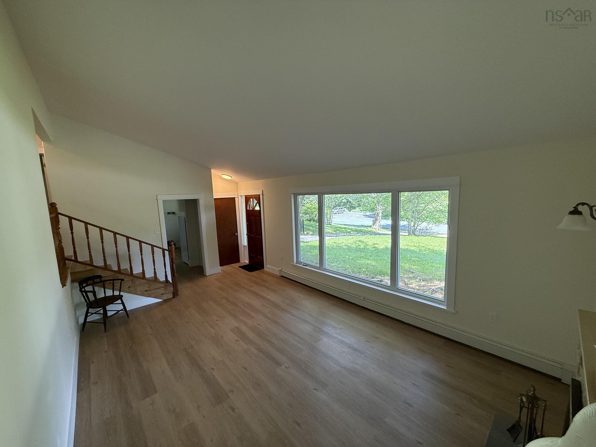 $458,000.00: 260 Lockview Road, Fall River