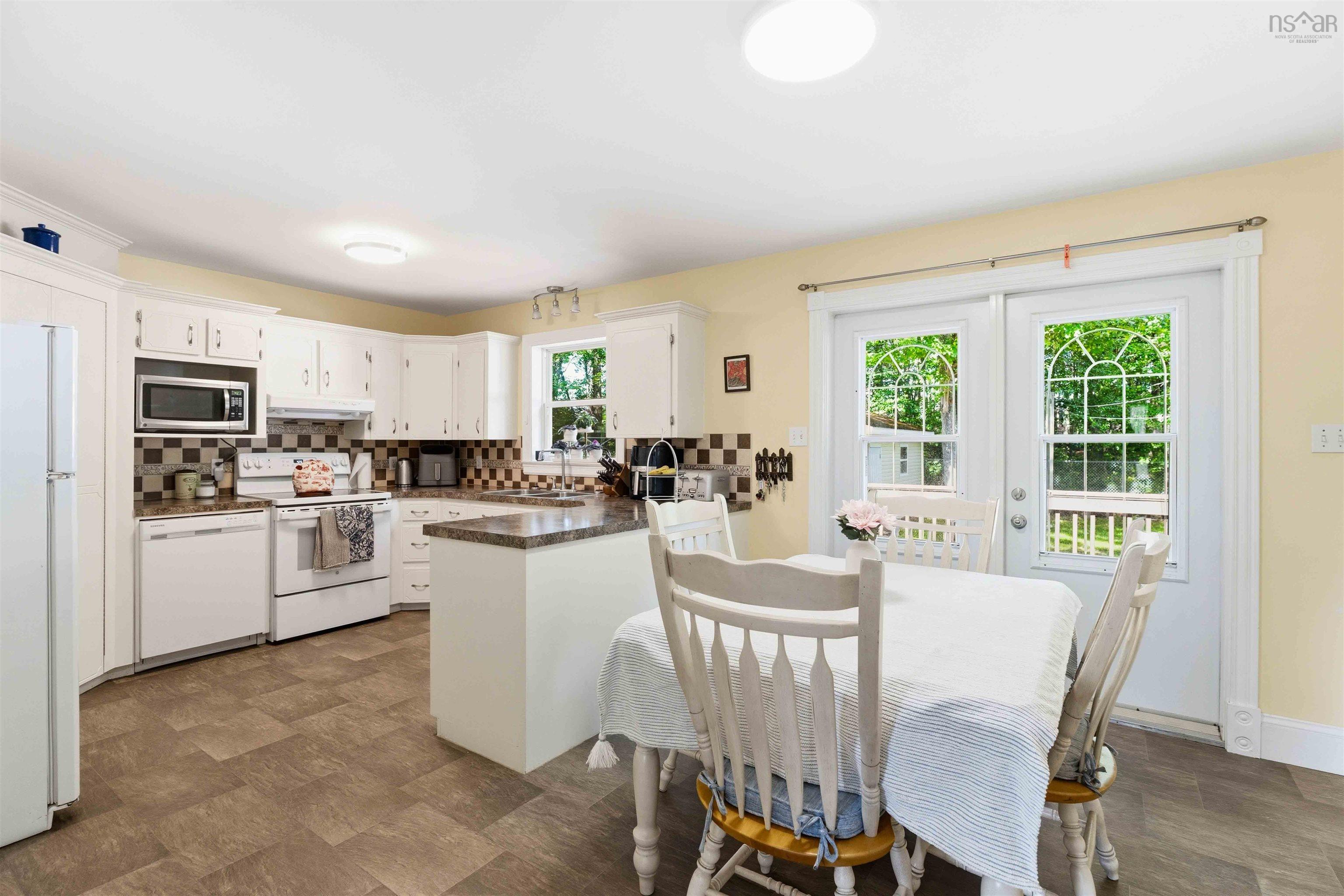 $449,900.00: 1280 Crosby Court, Coldbrook