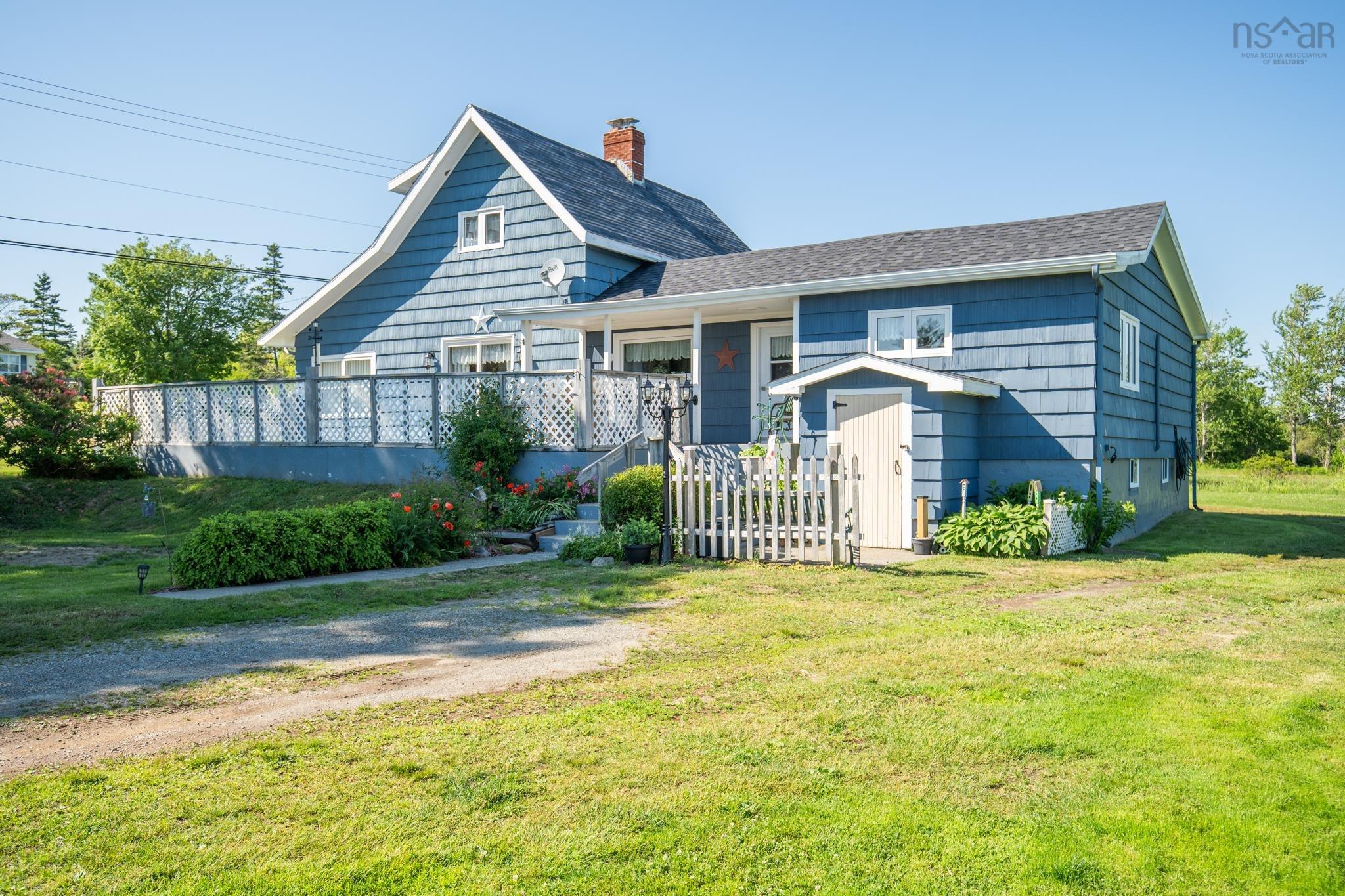 $324,900.00: 279 Chebogue Road, Arcadia
