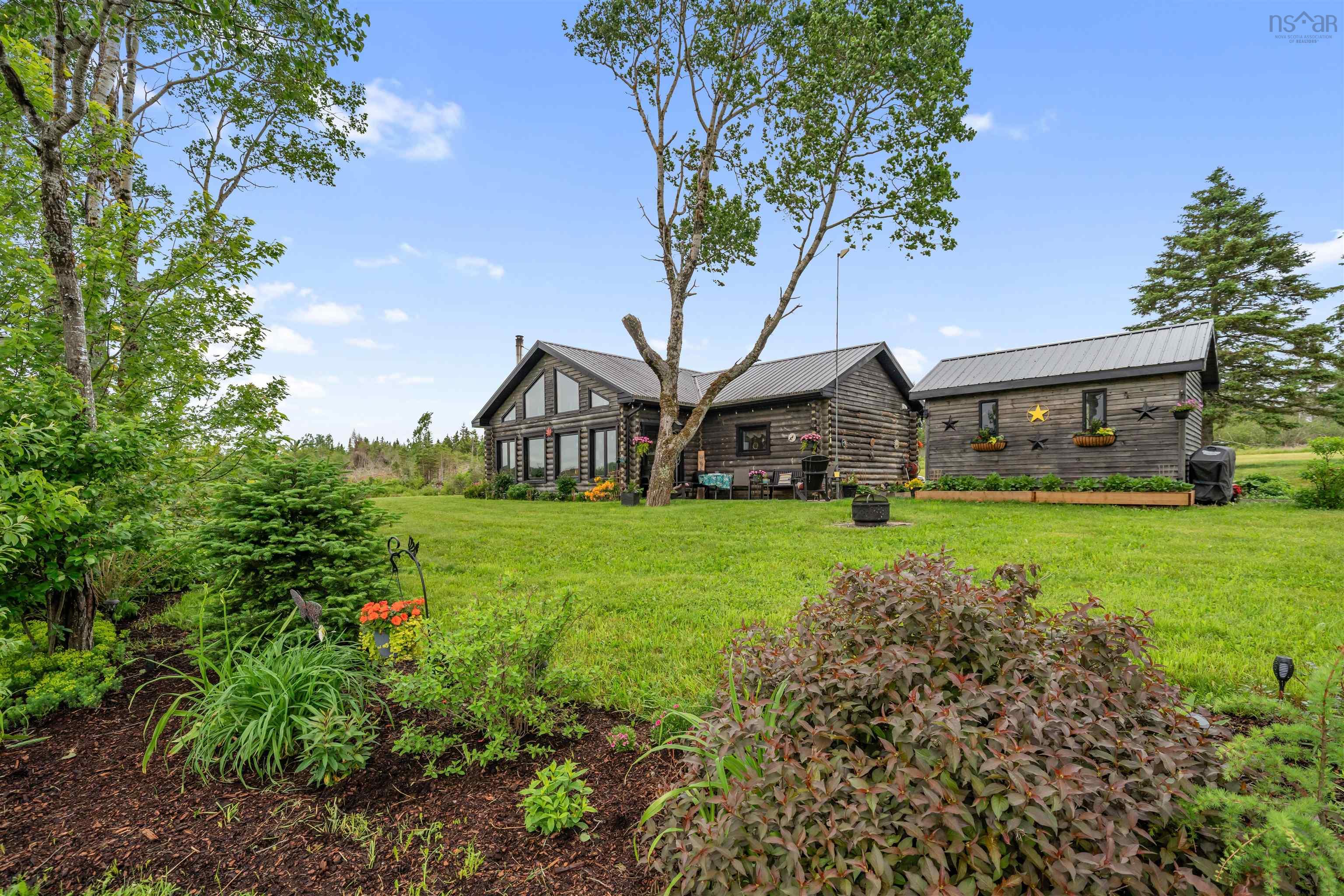 $525,000.00: 4 Garden of Eden Church Loop, Garden Of Eden