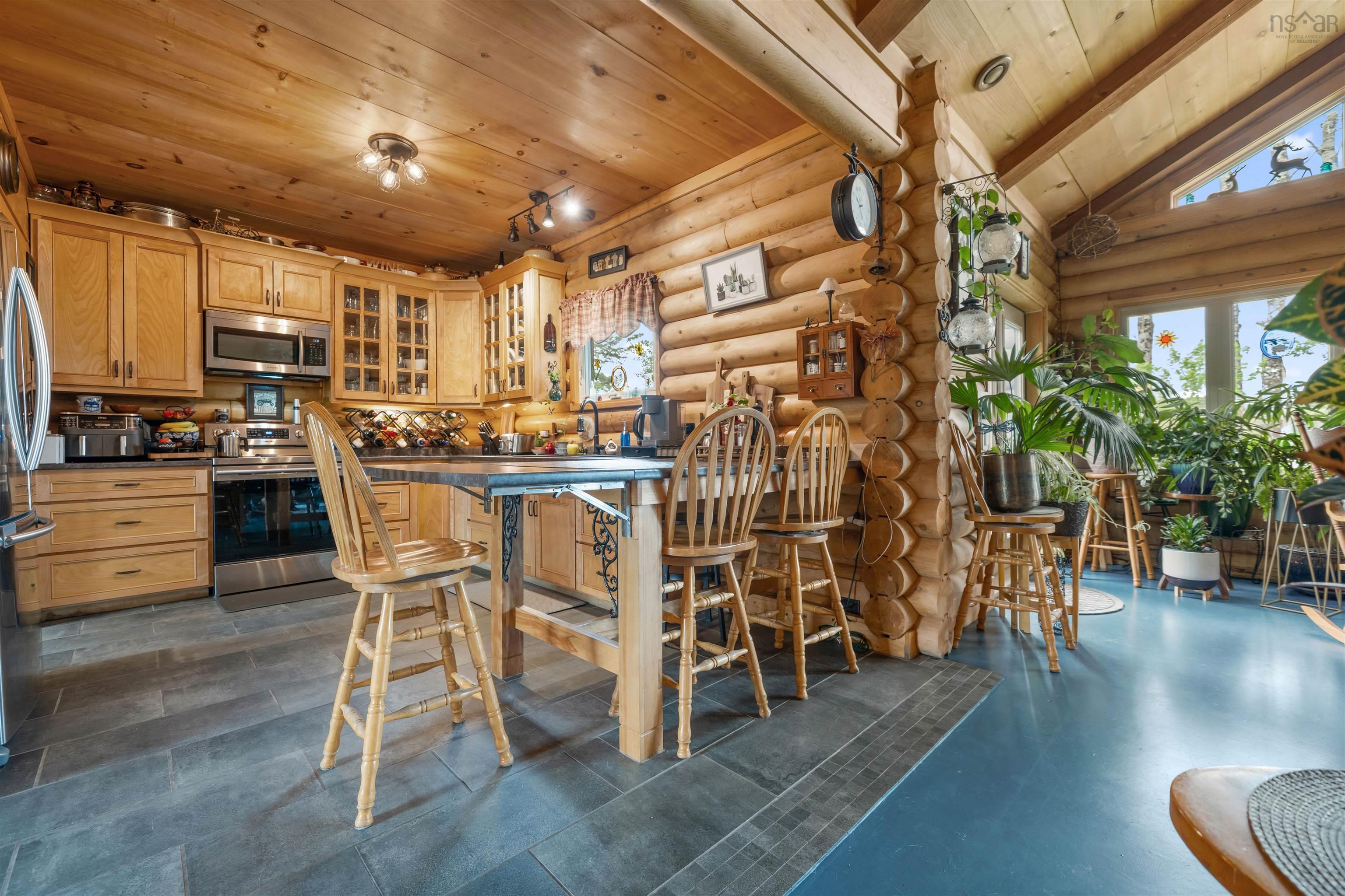 $525,000.00: 4 Garden of Eden Church Loop, Garden Of Eden