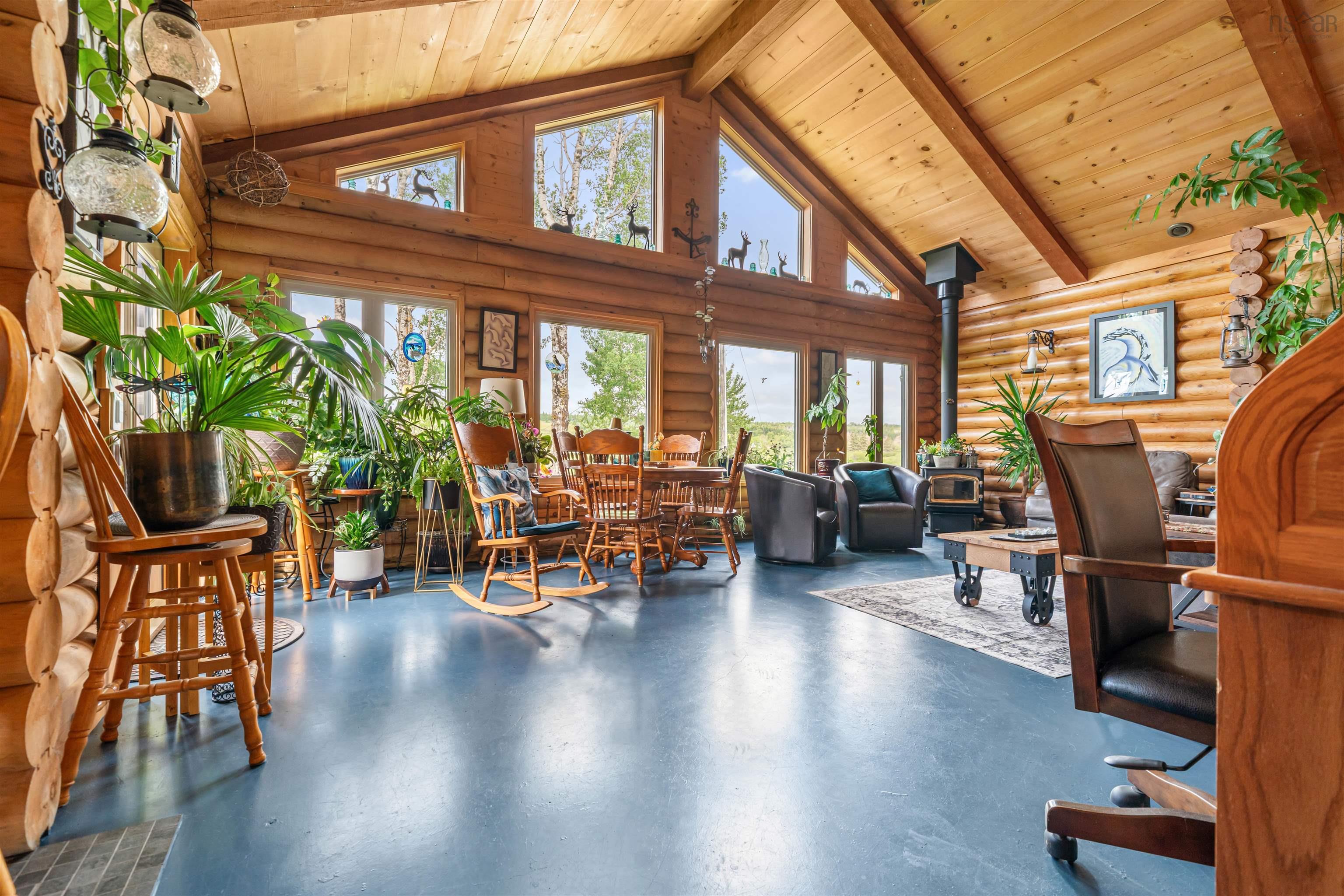 $525,000.00: 4 Garden of Eden Church Loop, Garden Of Eden