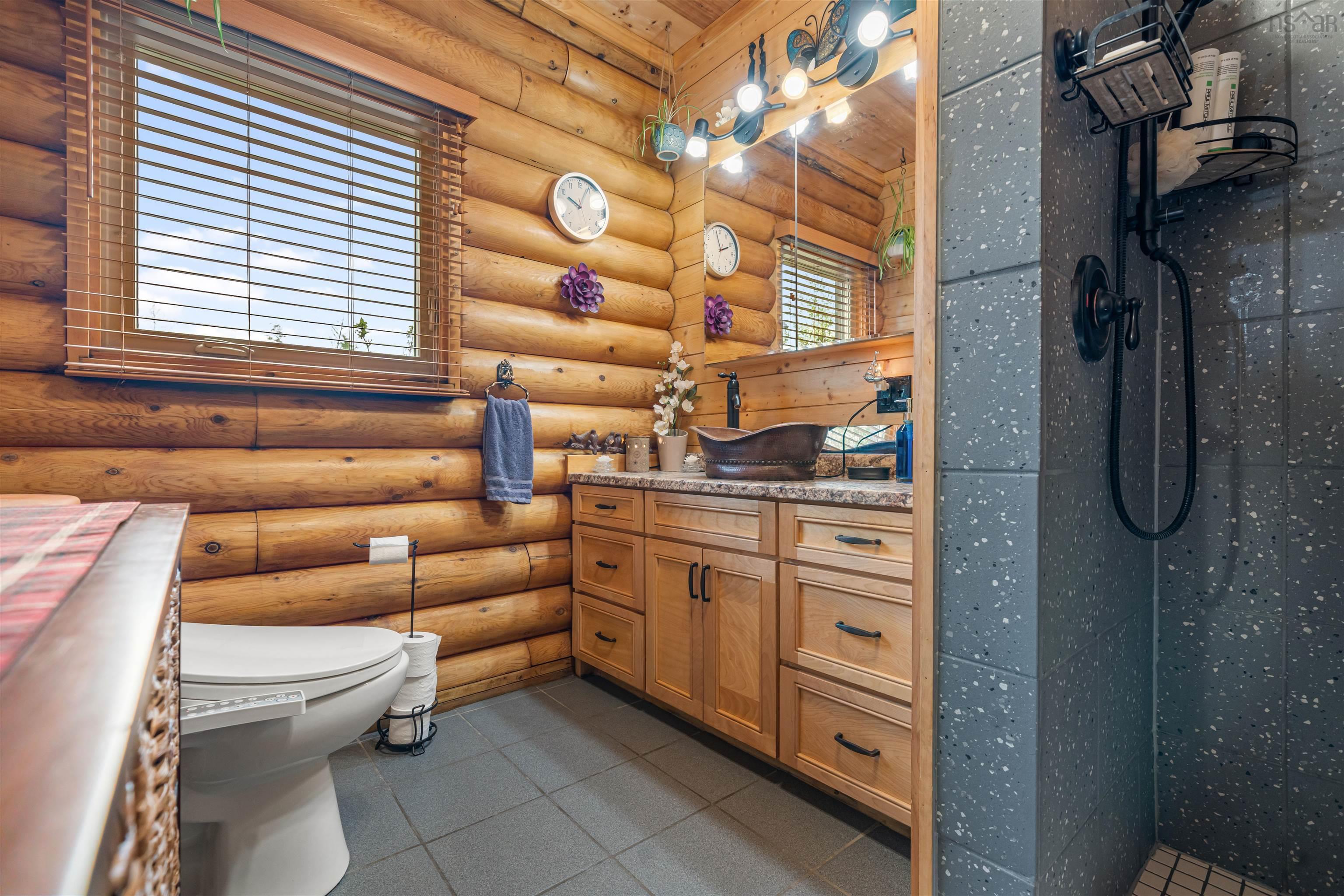 $525,000.00: 4 Garden of Eden Church Loop, Garden Of Eden
