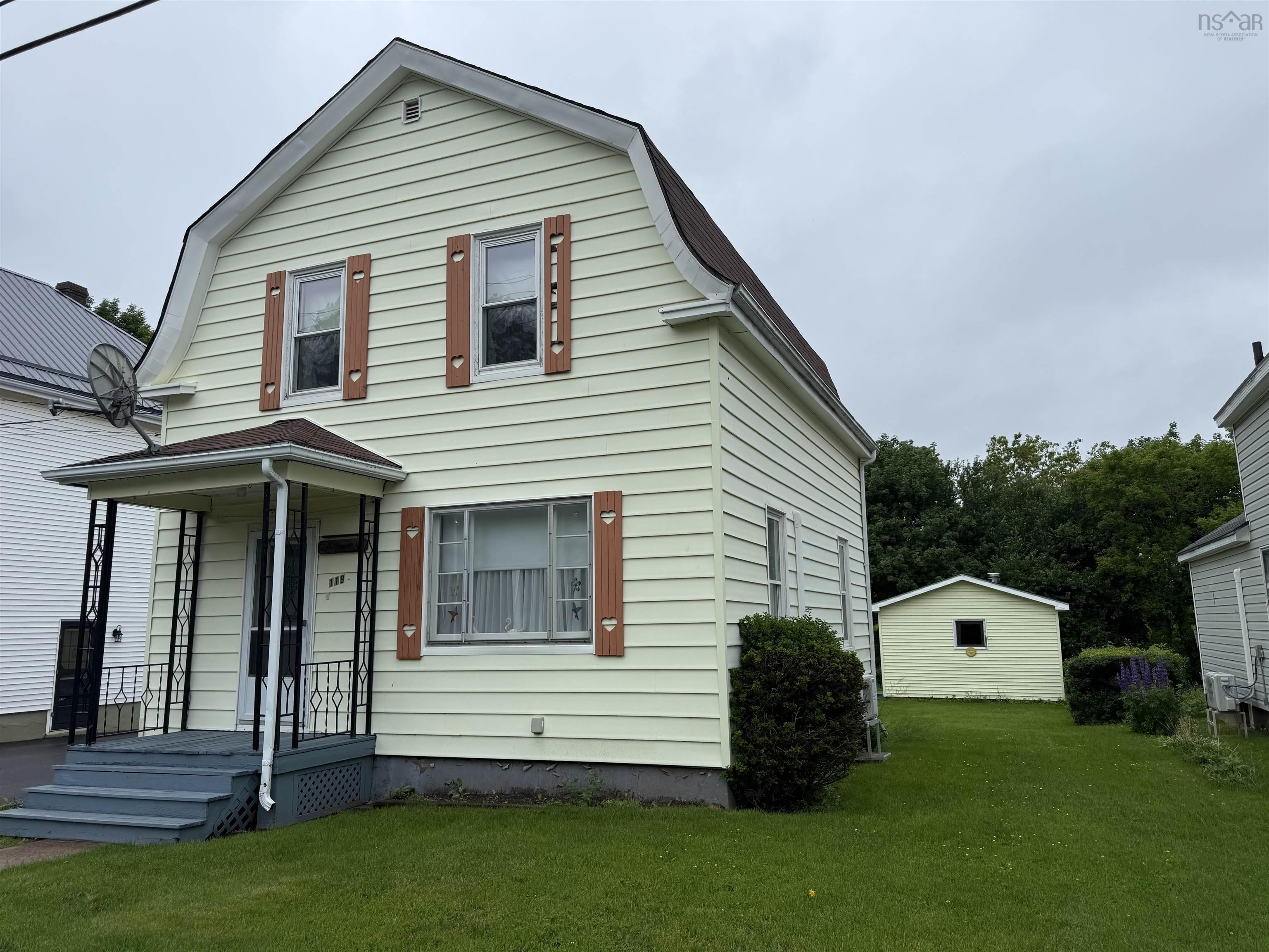 $289,900.00: 119 River Street, Stellarton