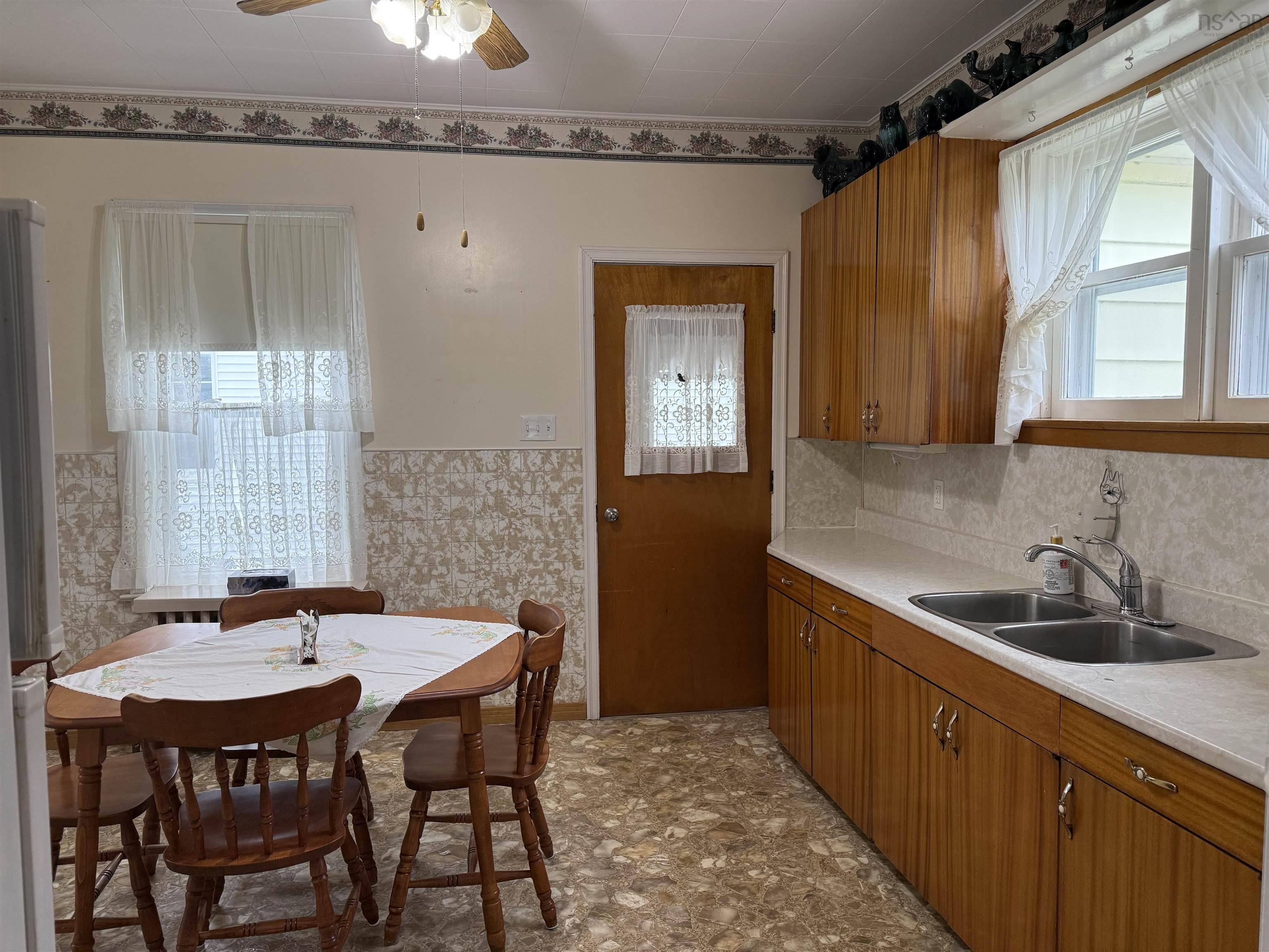 $289,900.00: 119 River Street, Stellarton