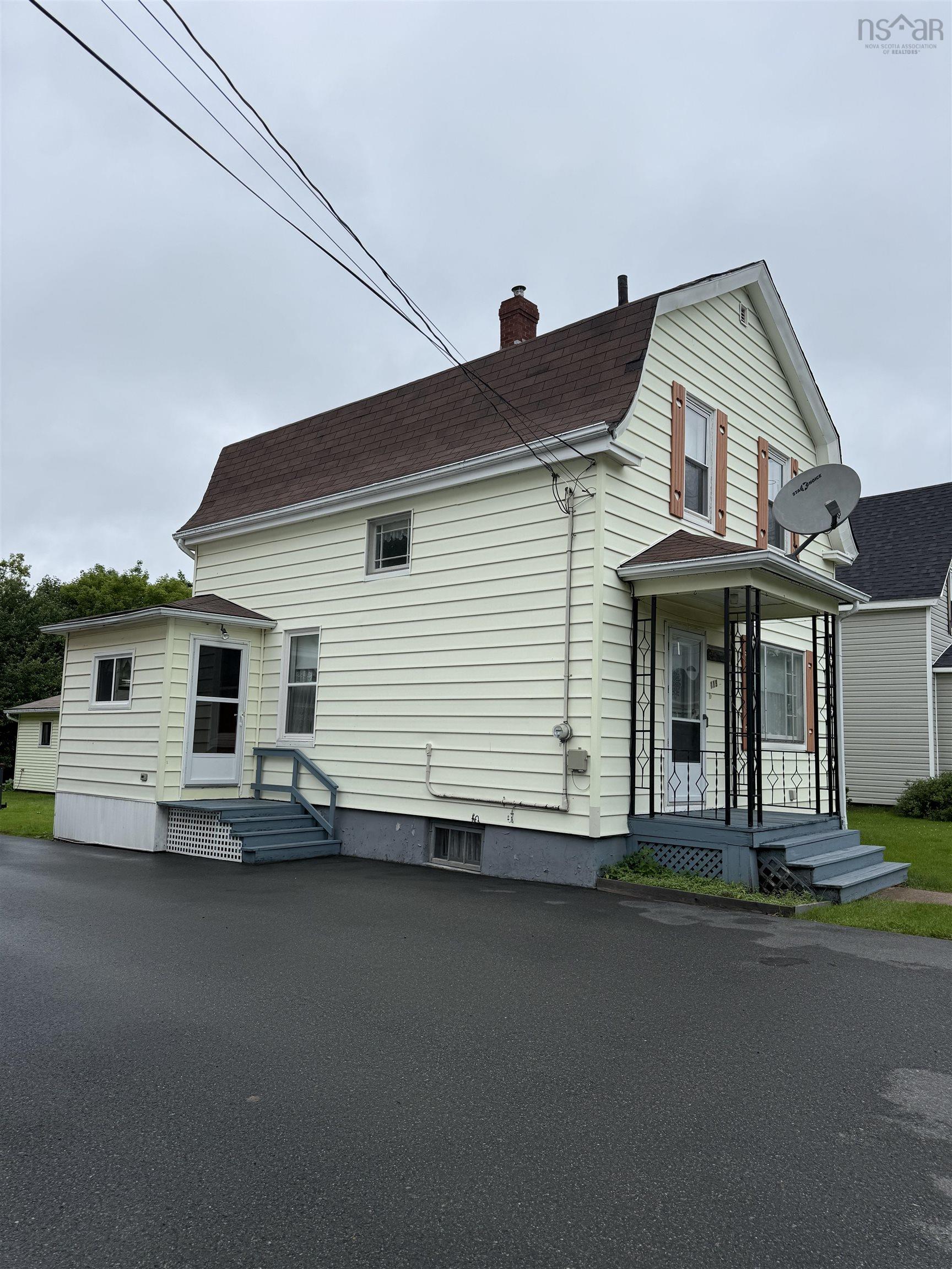 $289,900.00: 119 River Street, Stellarton