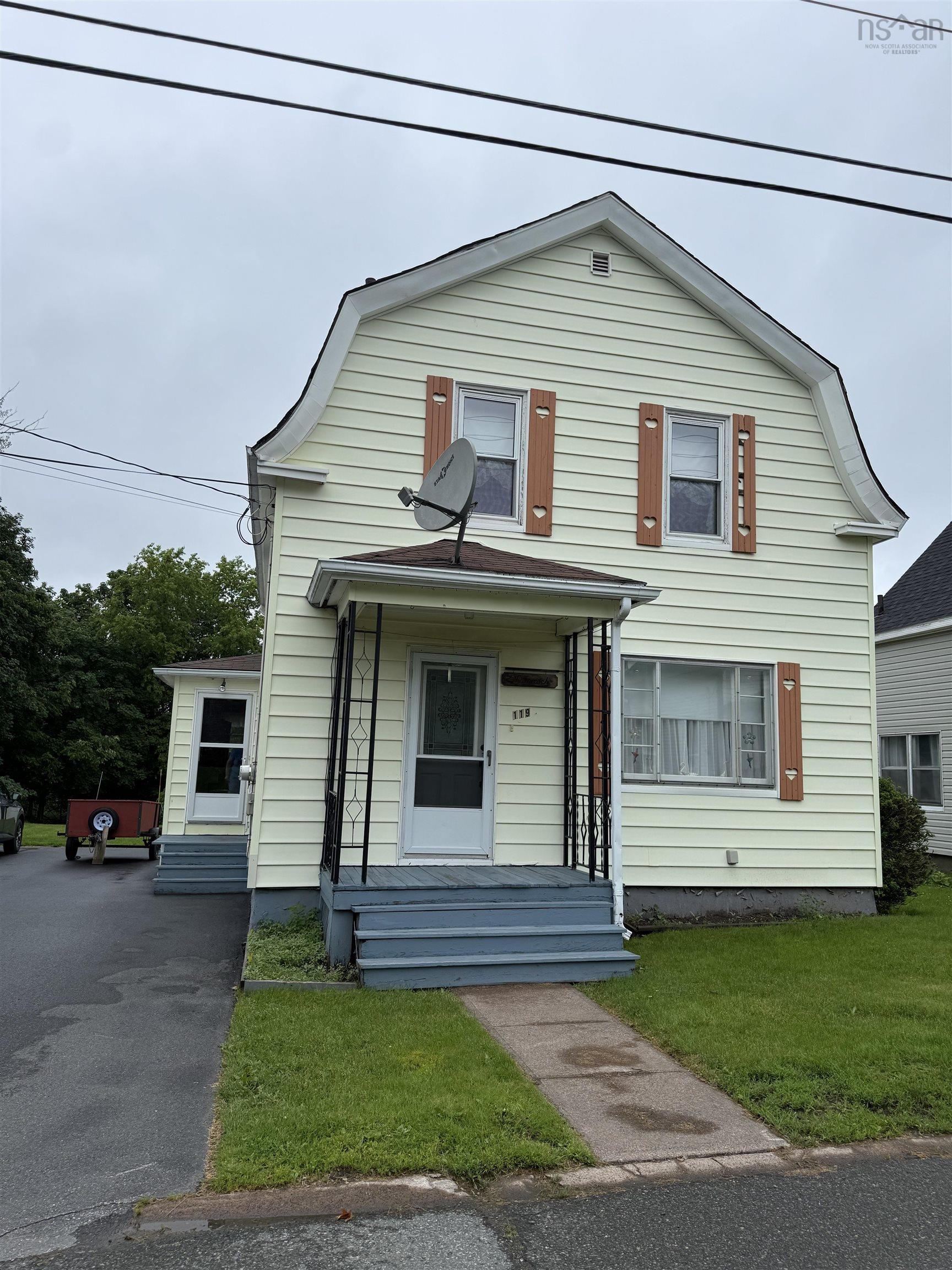 $289,900.00: 119 River Street, Stellarton