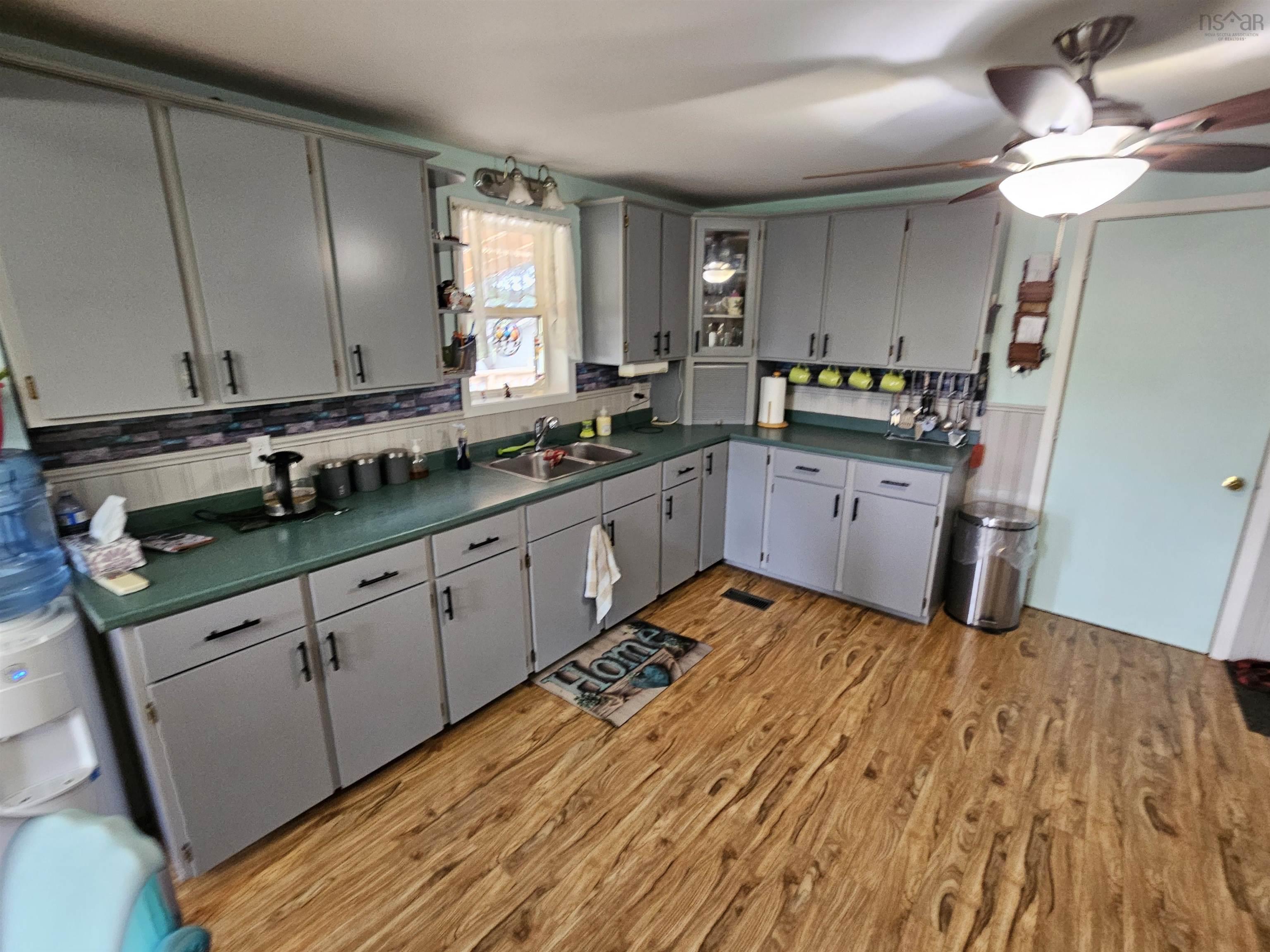 $279,900.00: 3001 368 Highway, Fountain Road