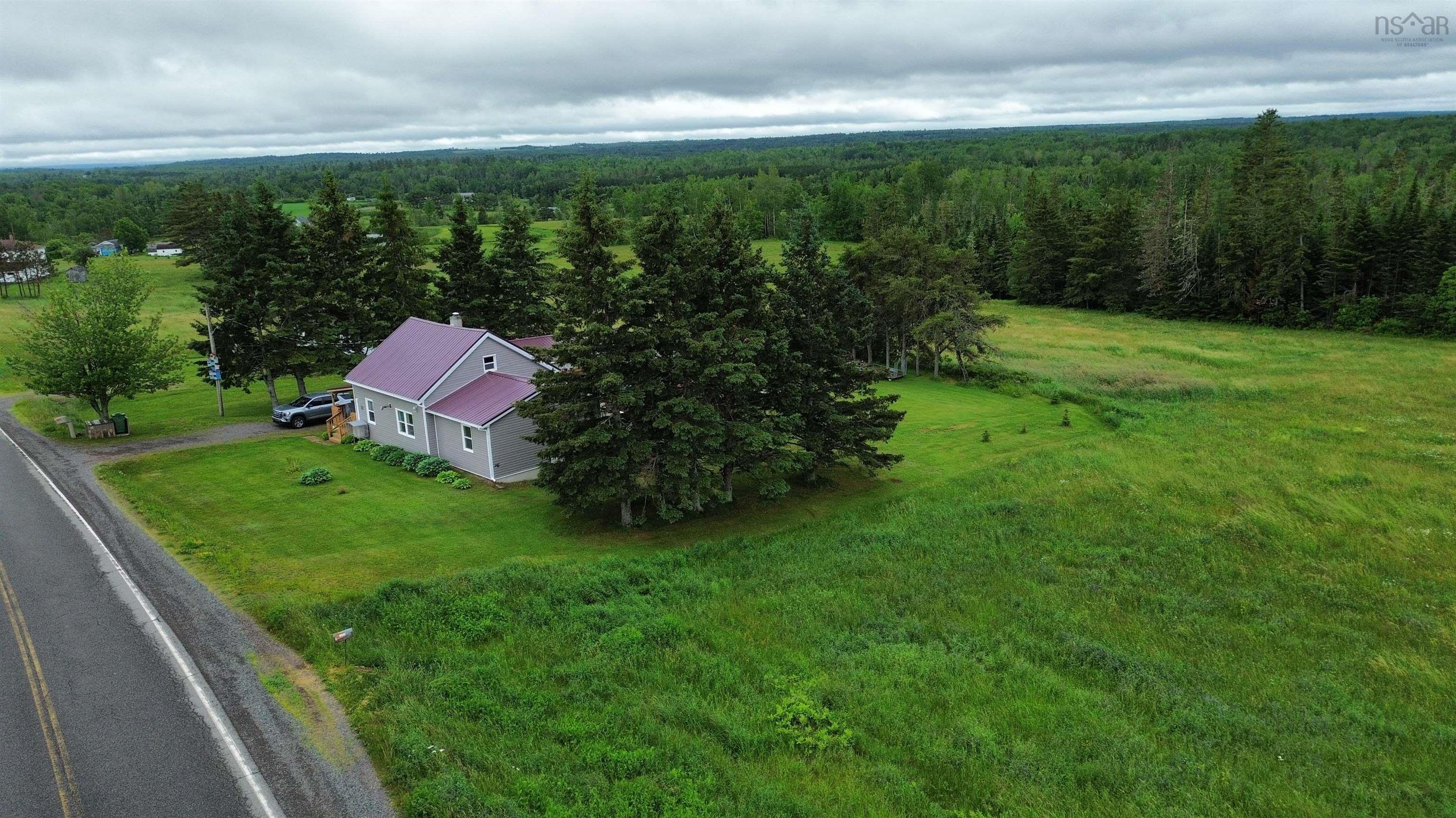 $279,900.00: 3001 368 Highway, Fountain Road