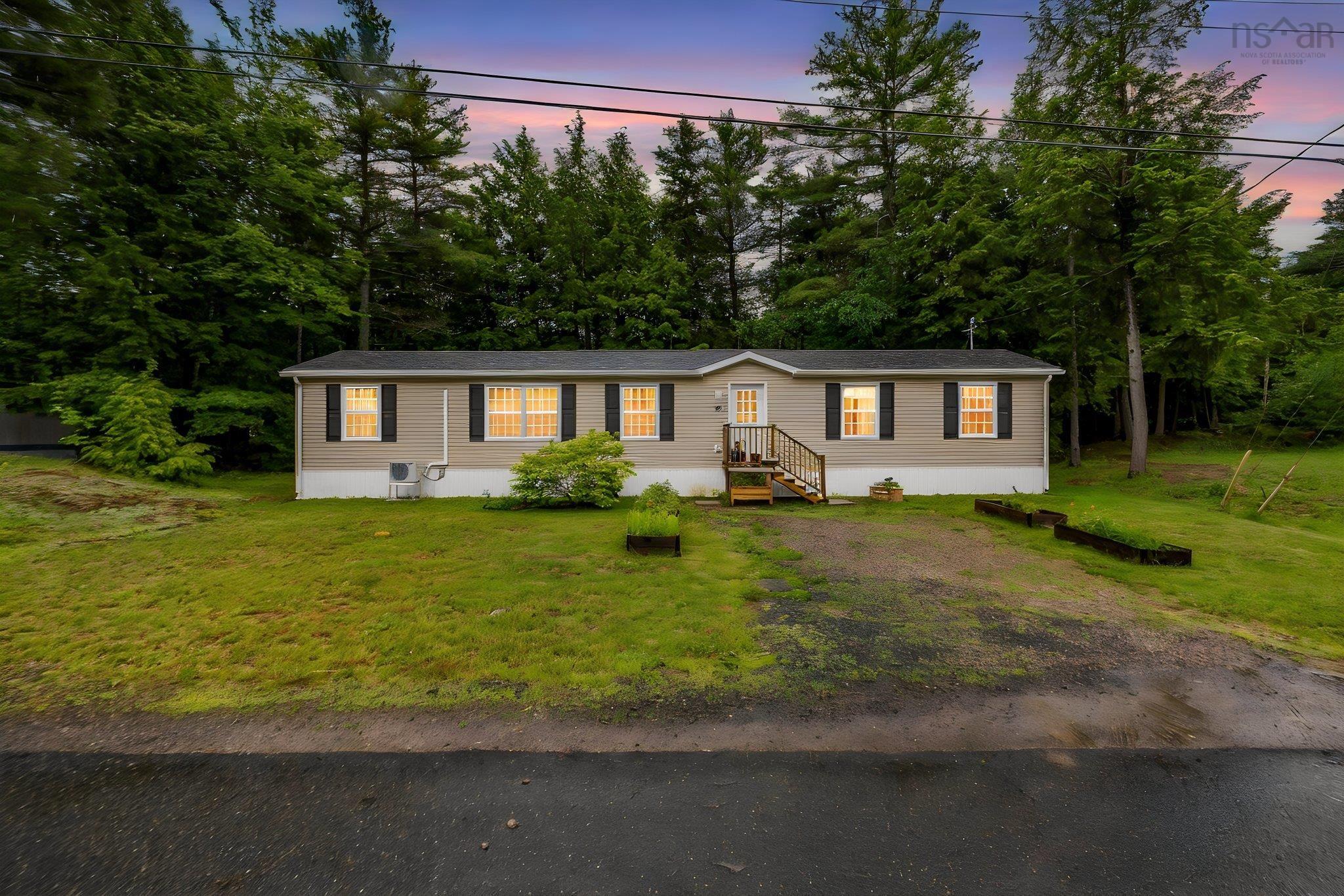 33 Shelby Crescent, New Minas, NS (MLS® 202615750) | New Minas Real Estate | RE/MAX Halifax