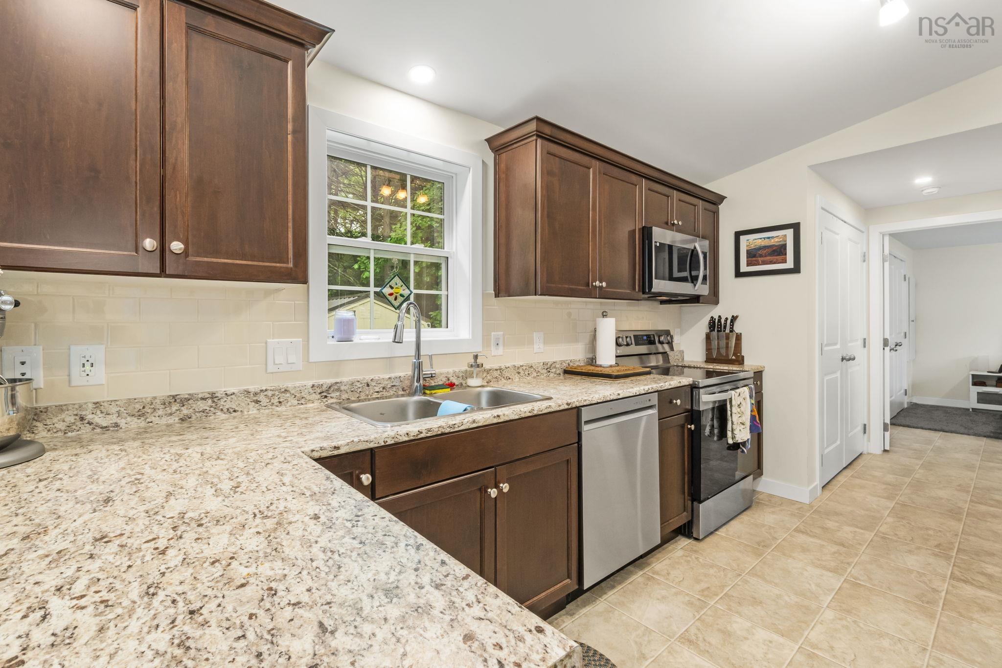 $259,900.00: 33 Shelby Crescent, New Minas