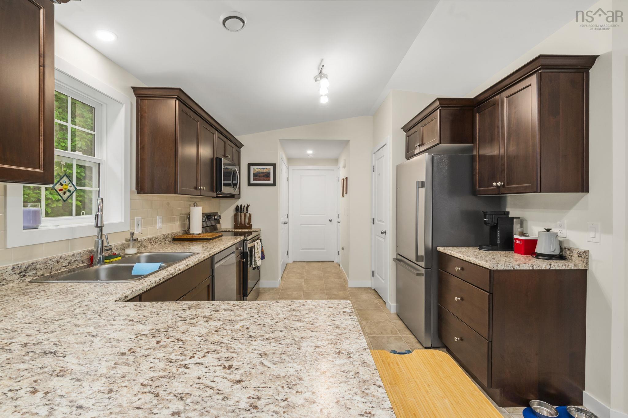 $259,900.00: 33 Shelby Crescent, New Minas
