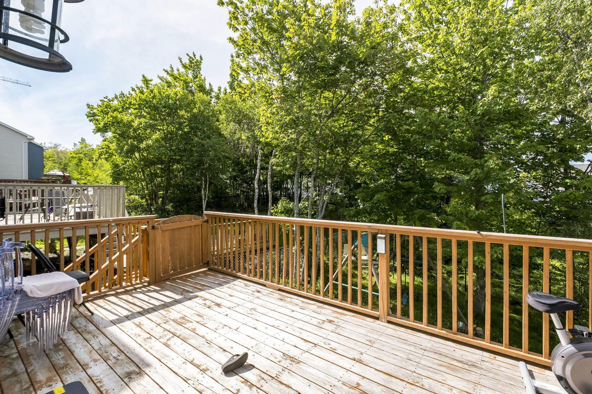 $839,990.00: 15 Lowther Lane, Bedford