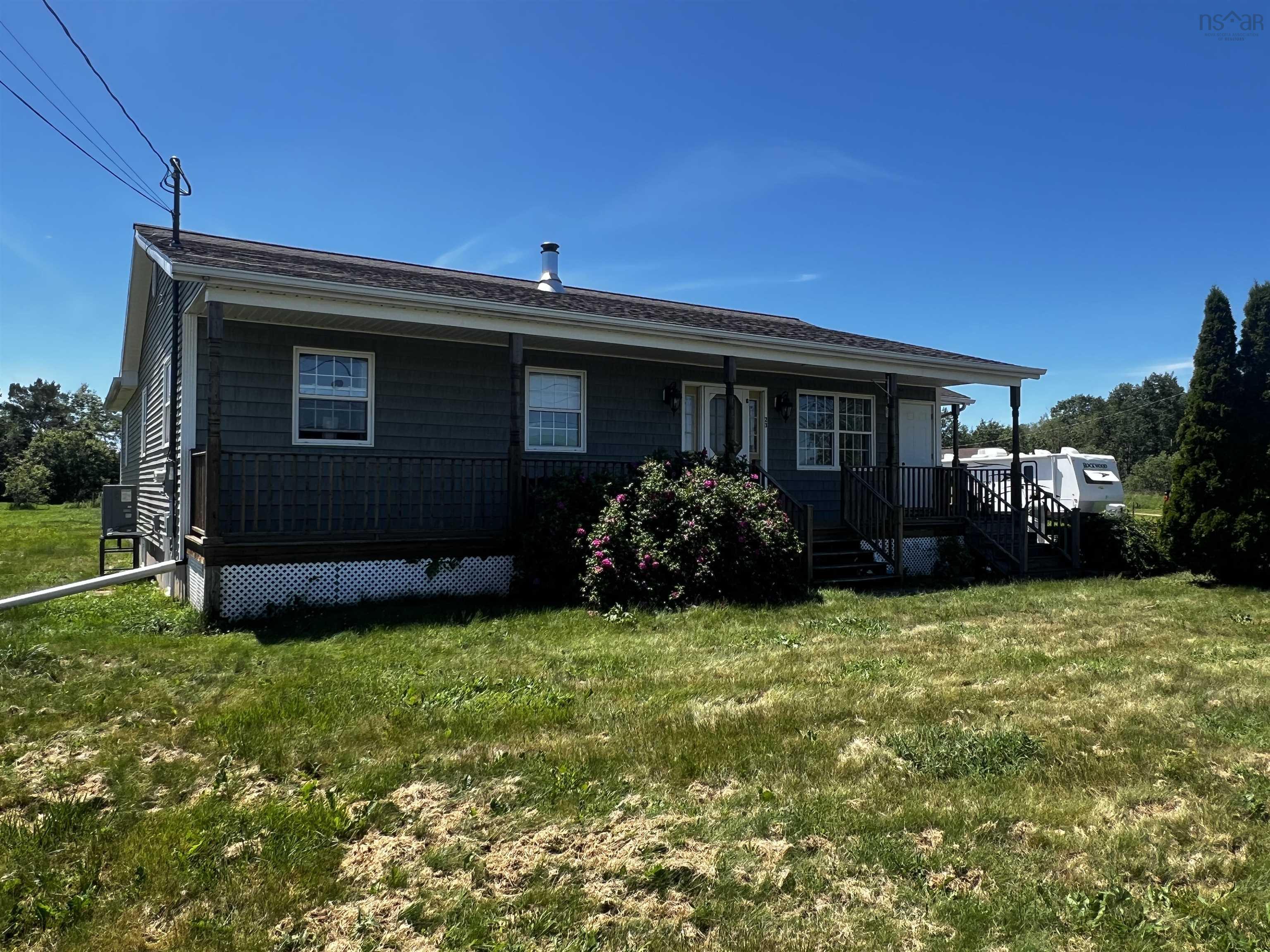 $450,000.00: 23 Deboer Dr Drive, Lawrencetown
