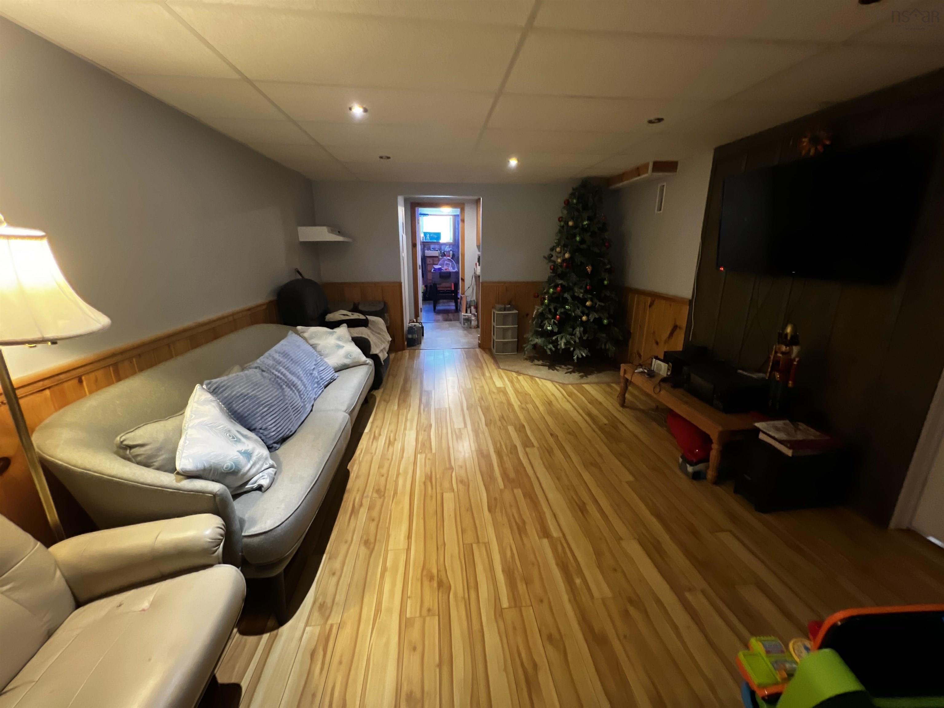 $450,000.00: 23 Deboer Dr Drive, Lawrencetown
