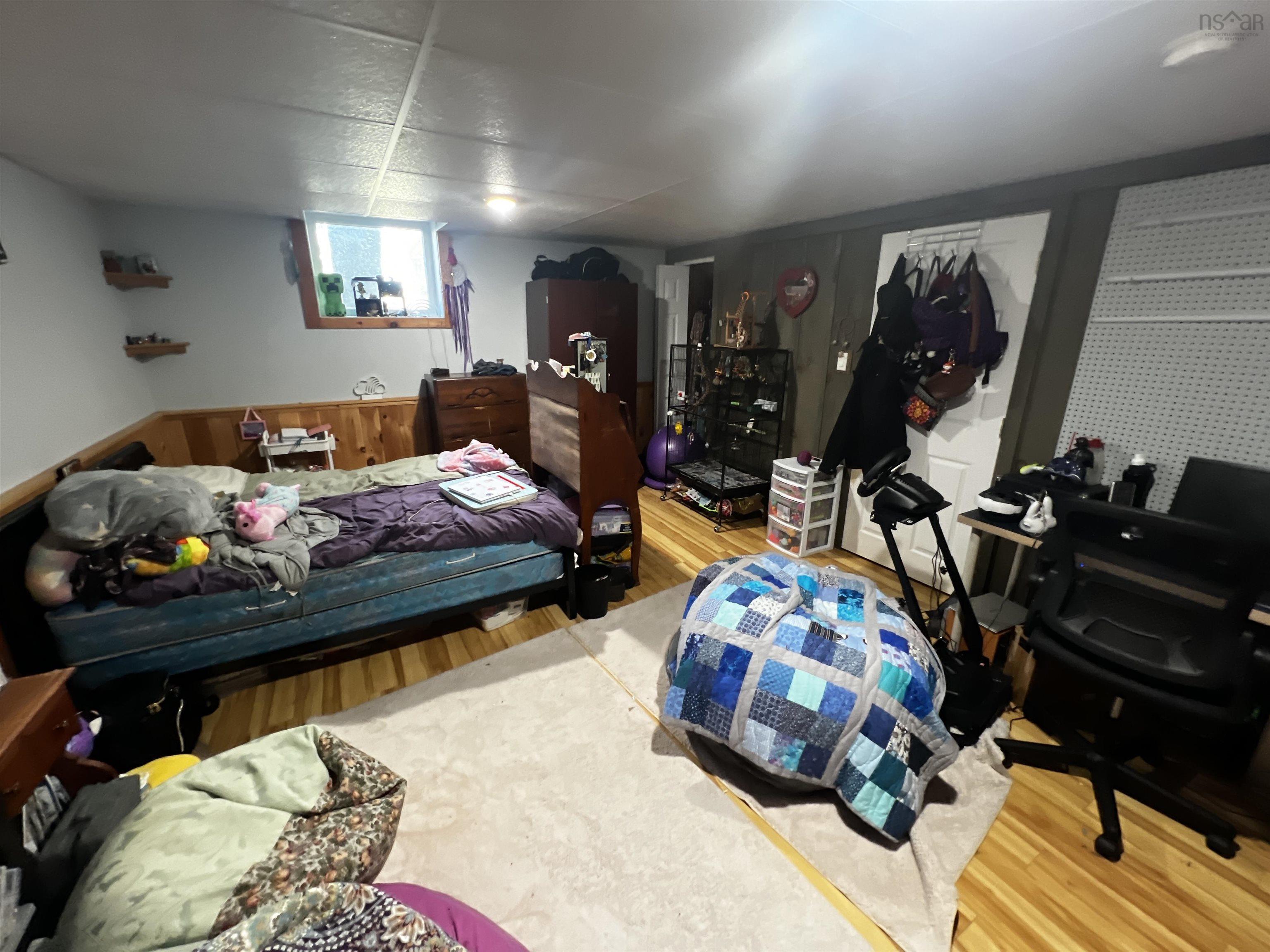$450,000.00: 23 Deboer Dr Drive, Lawrencetown