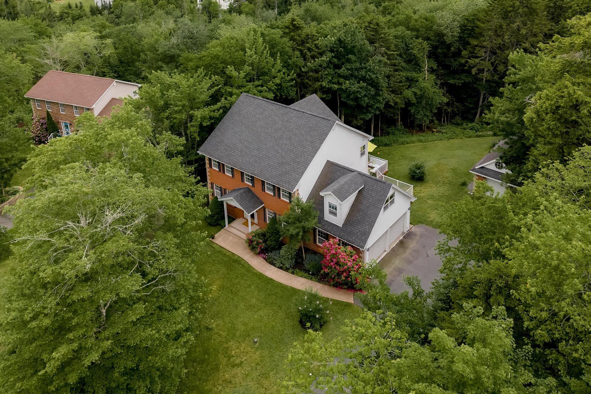 $875,000.00: 240 Glen Arbour Way, Hammonds Plains