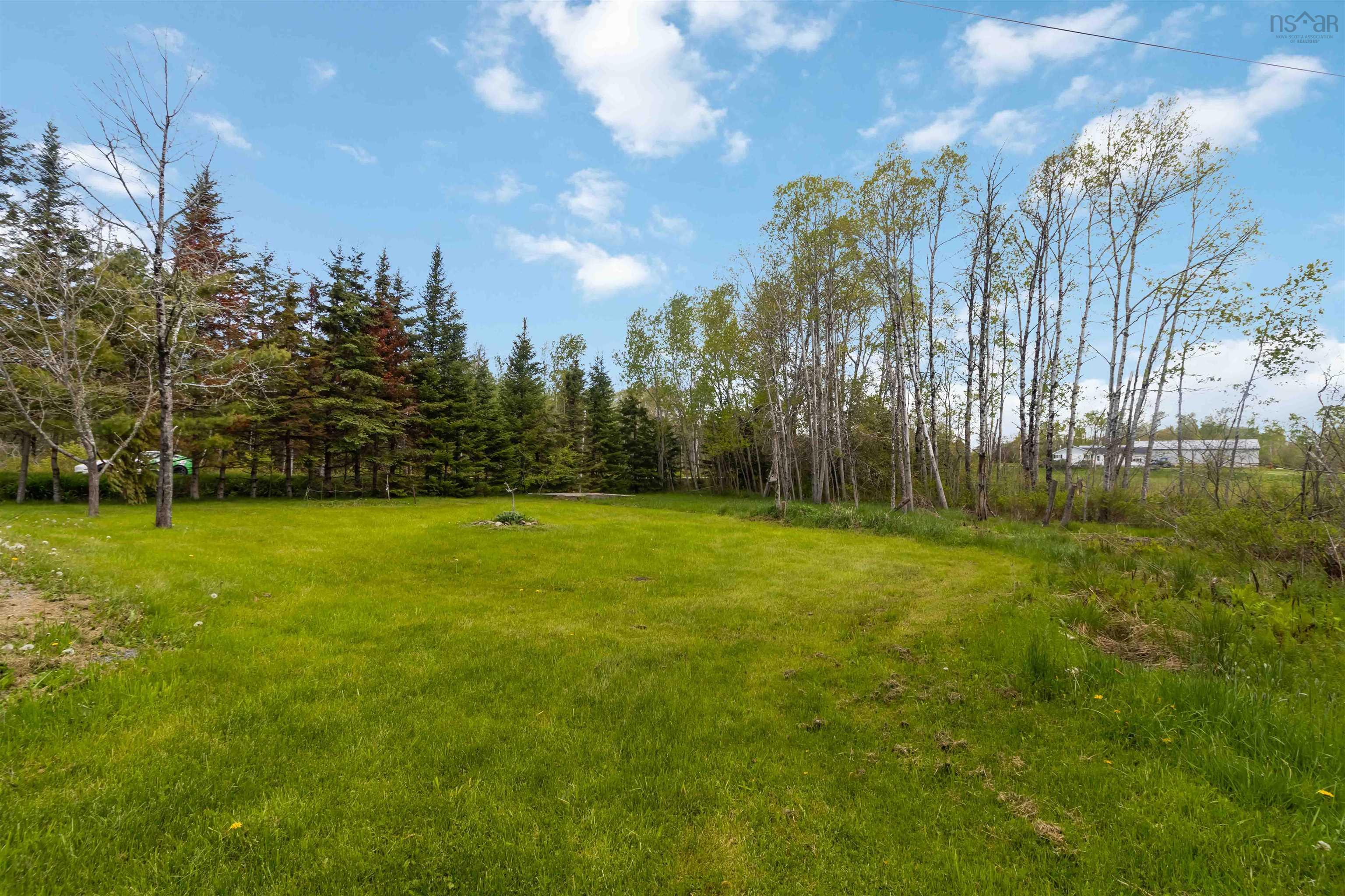 $374,900.00: 6324 Highway 236, Five Mile River