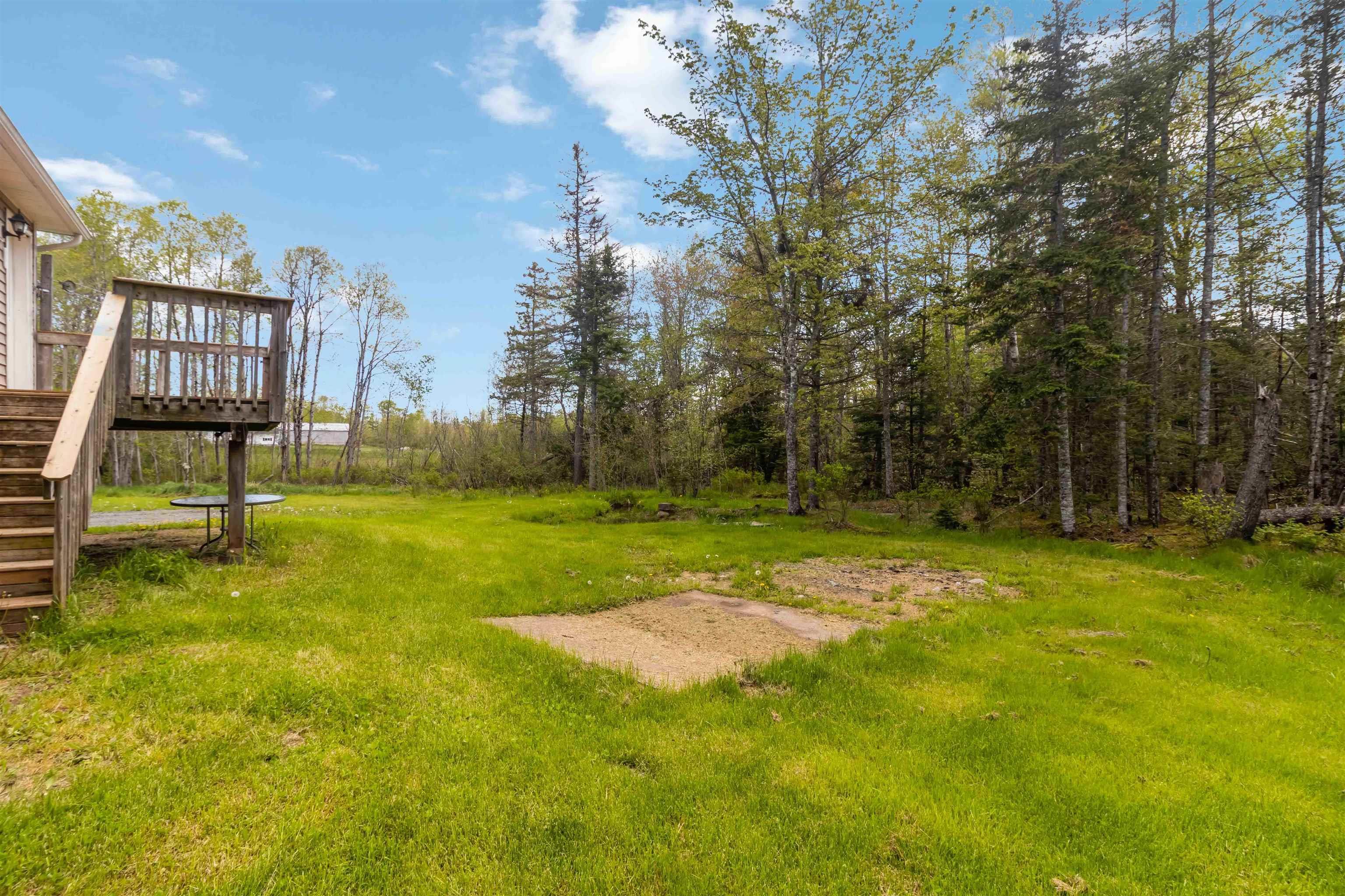 $374,900.00: 6324 Highway 236, Five Mile River