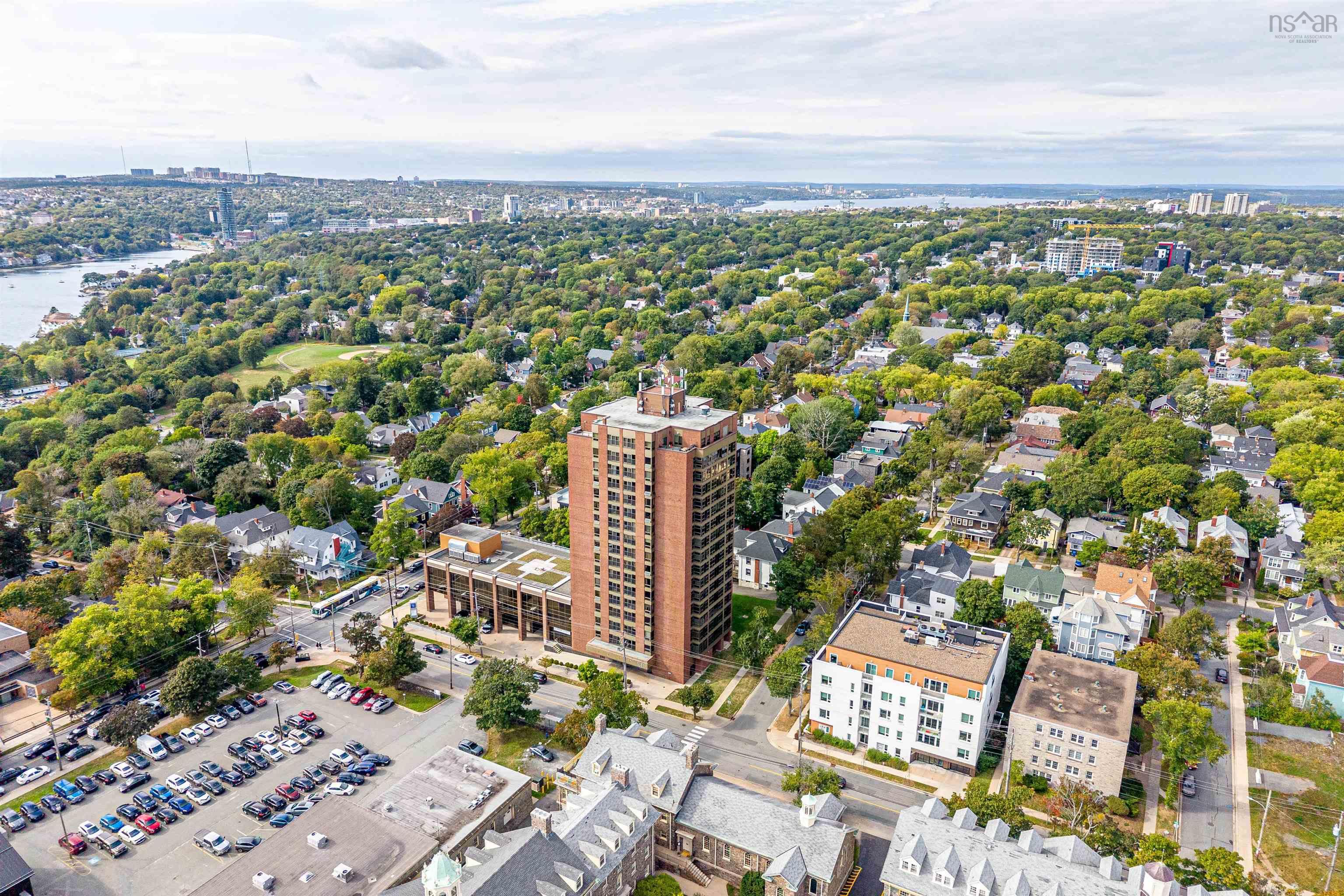 $309,900.00: 402 6369 Coburg Road, Halifax