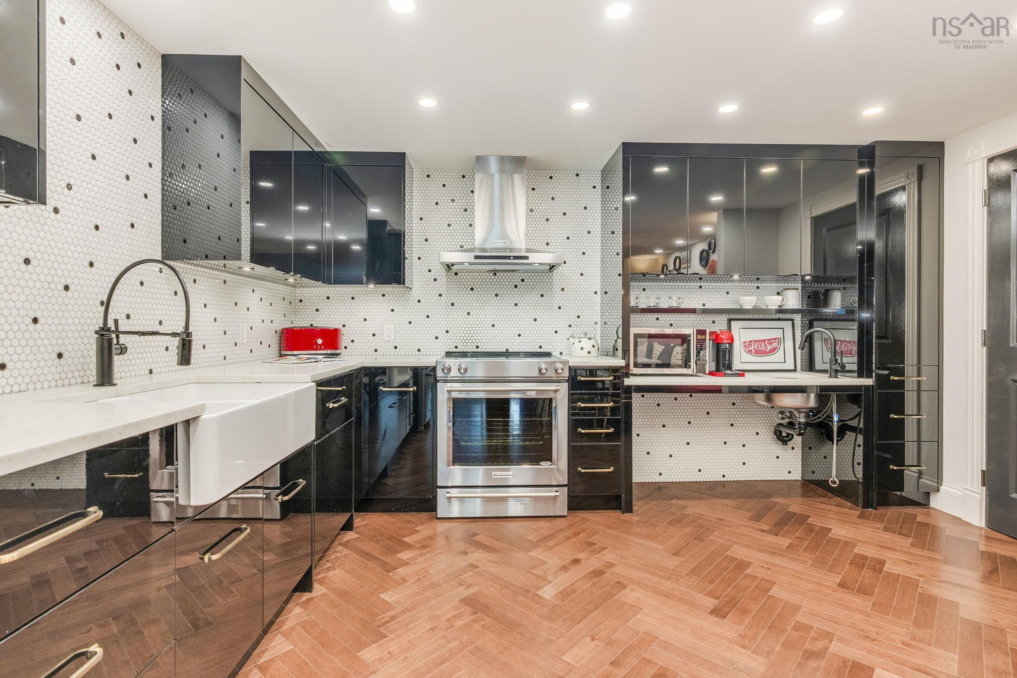 $849,900.00: 206 1540 Summer Street, Halifax