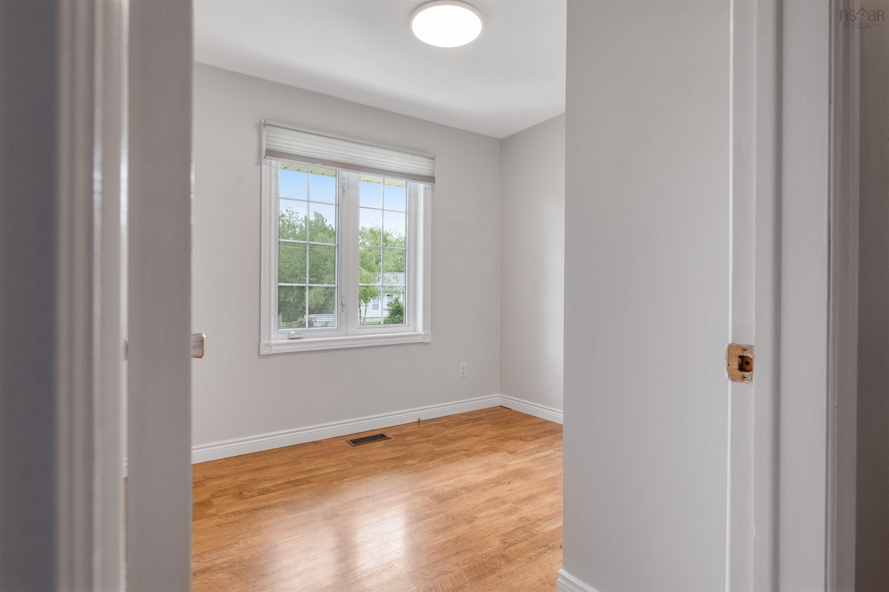 $589,000.00: 165 Mayfair Drive, Bridgewater