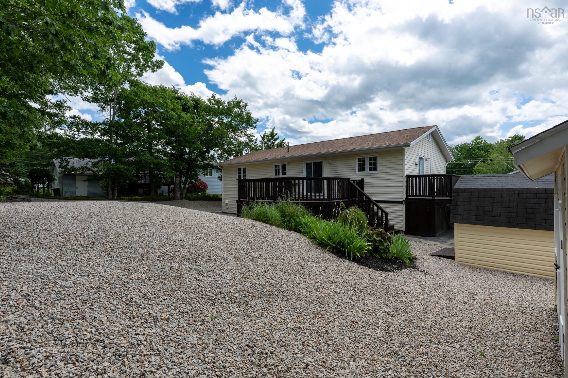 $589,000.00: 165 Mayfair Drive, Bridgewater