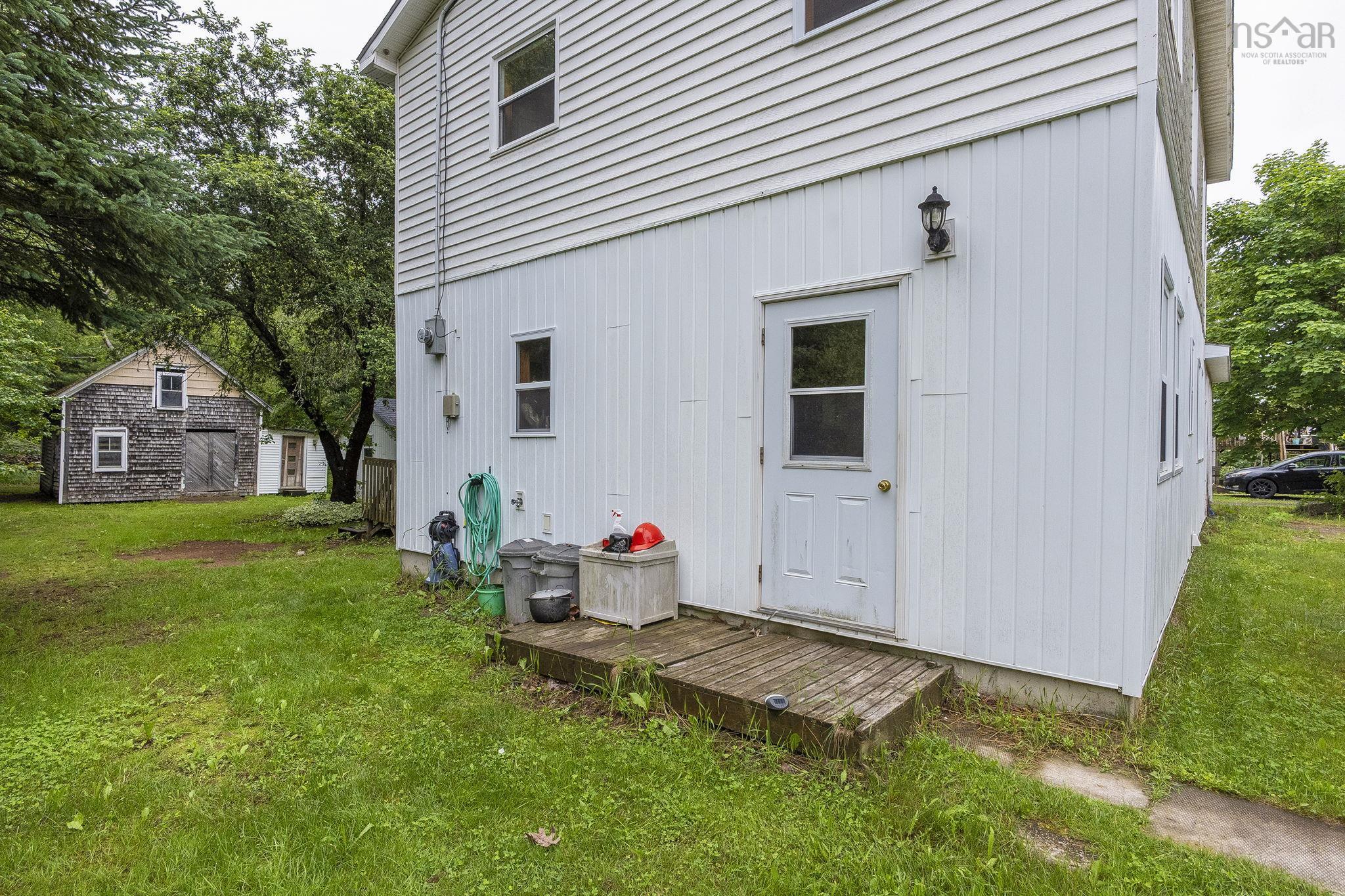 $329,900.00: 860 Park Street, Aylesford