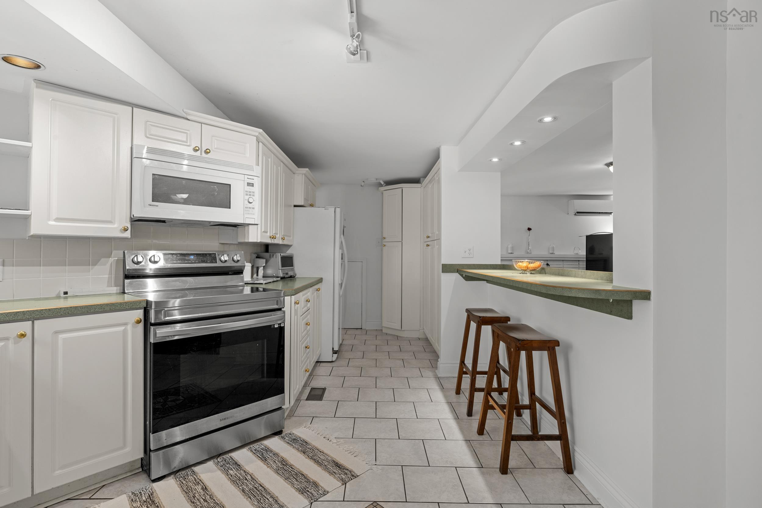 $677,770.00: 121 School Avenue, Halifax