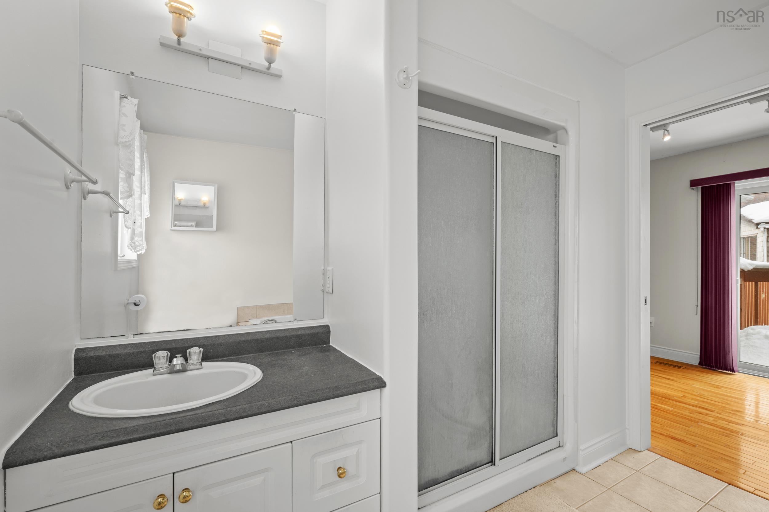 $677,770.00: 121 School Avenue, Halifax