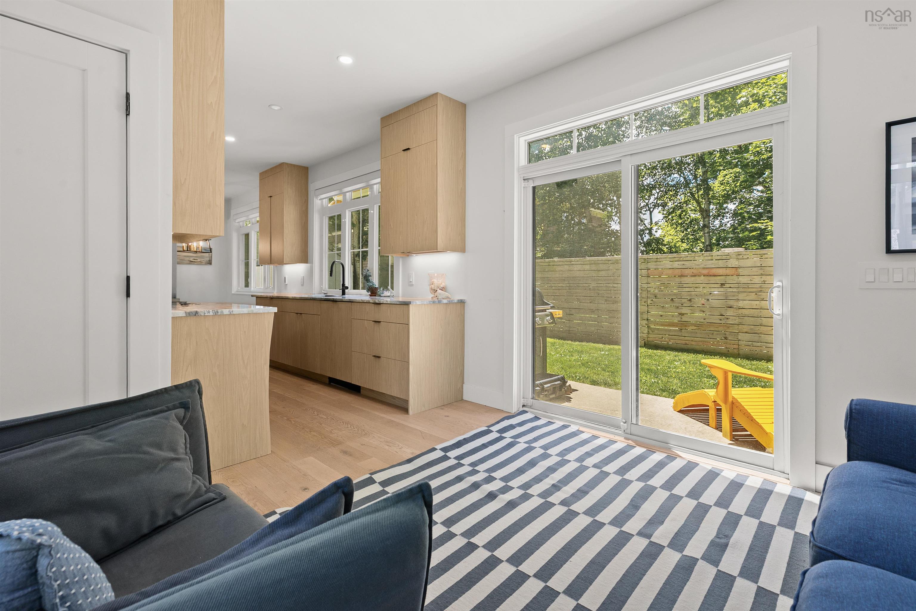 $1,225,000.00: 1594 PRESTON, Halifax