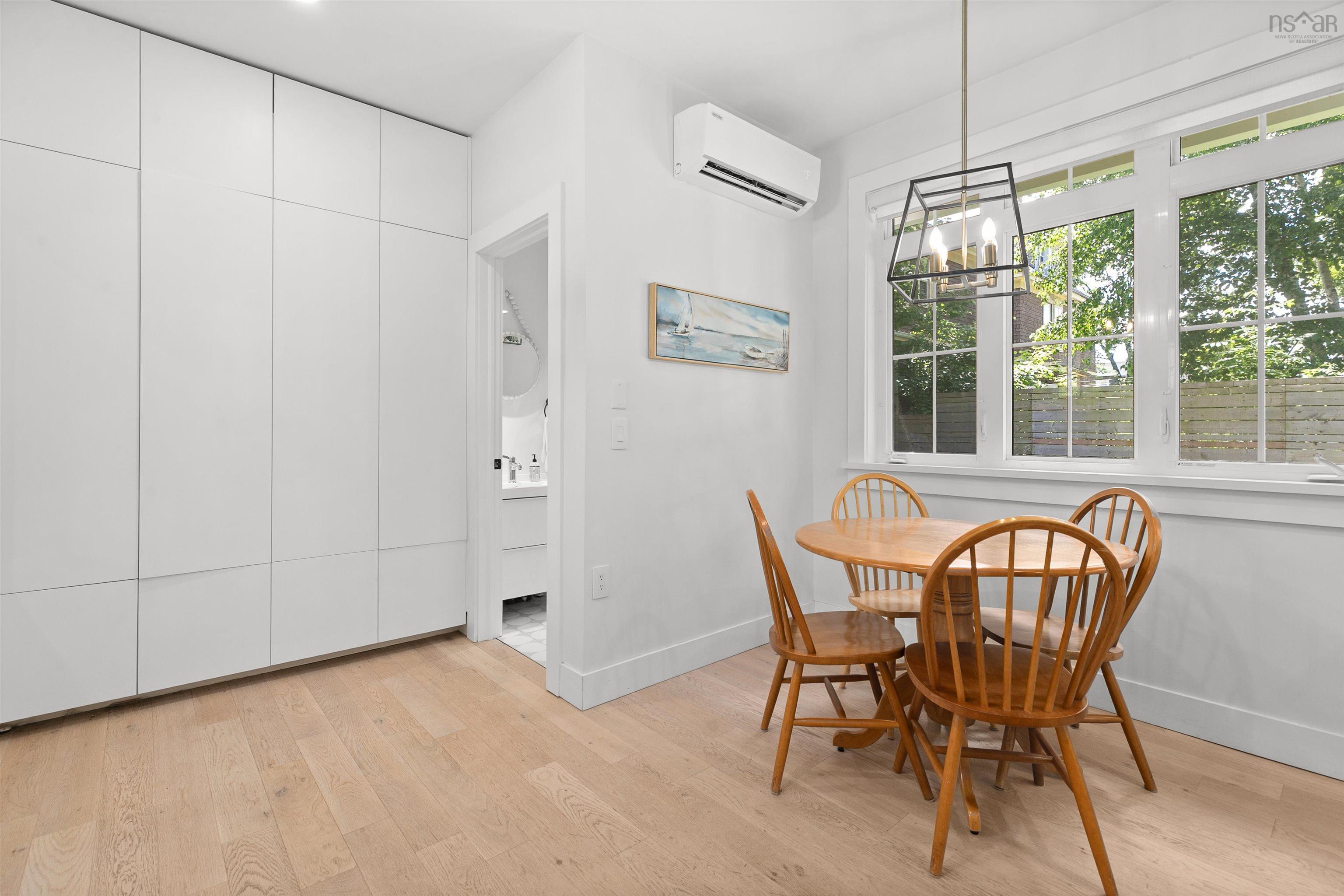 $1,225,000.00: 1594 PRESTON, Halifax