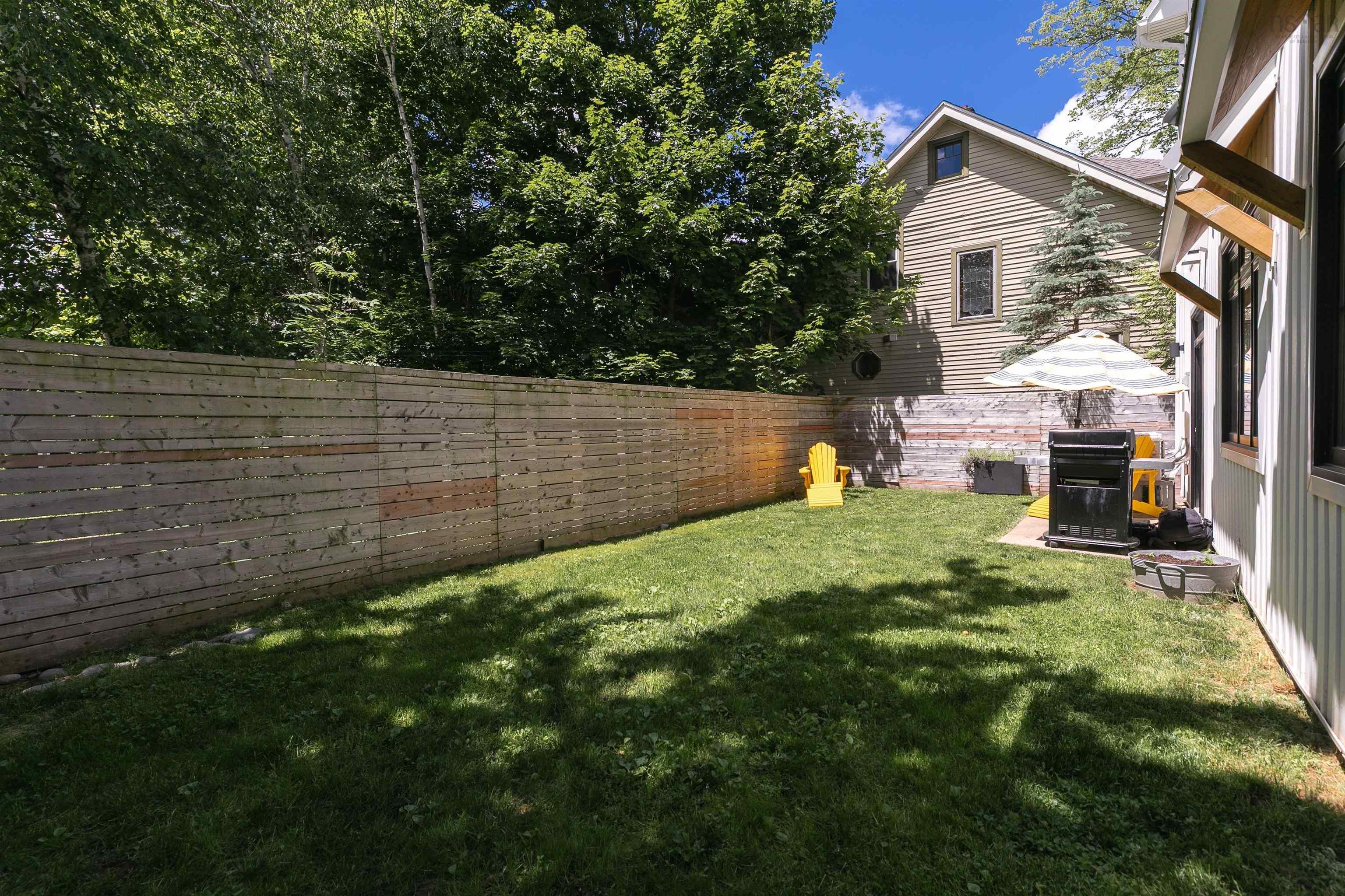 $1,225,000.00: 1594 PRESTON, Halifax