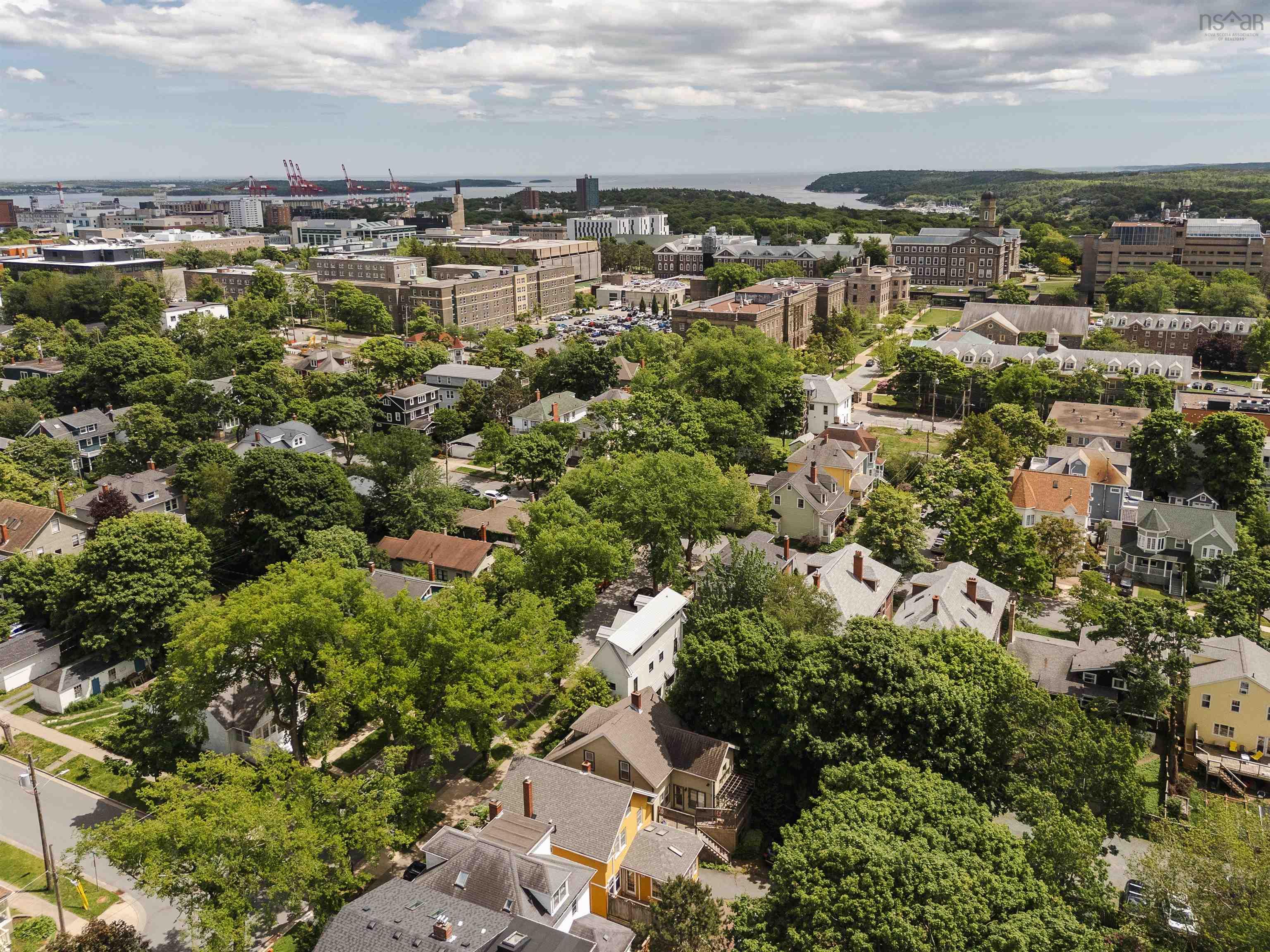 $1,225,000.00: 1594 PRESTON, Halifax